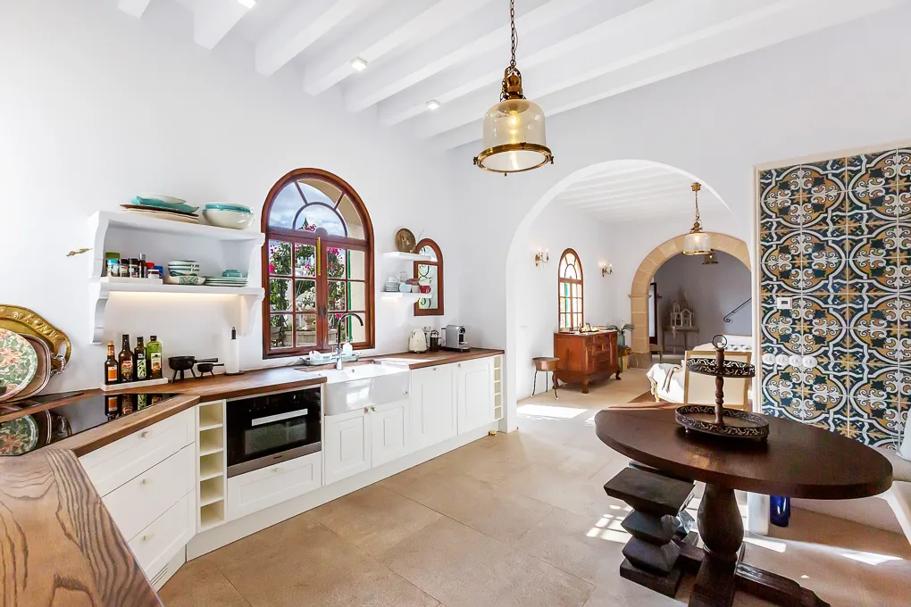 Renovated classic villa-2