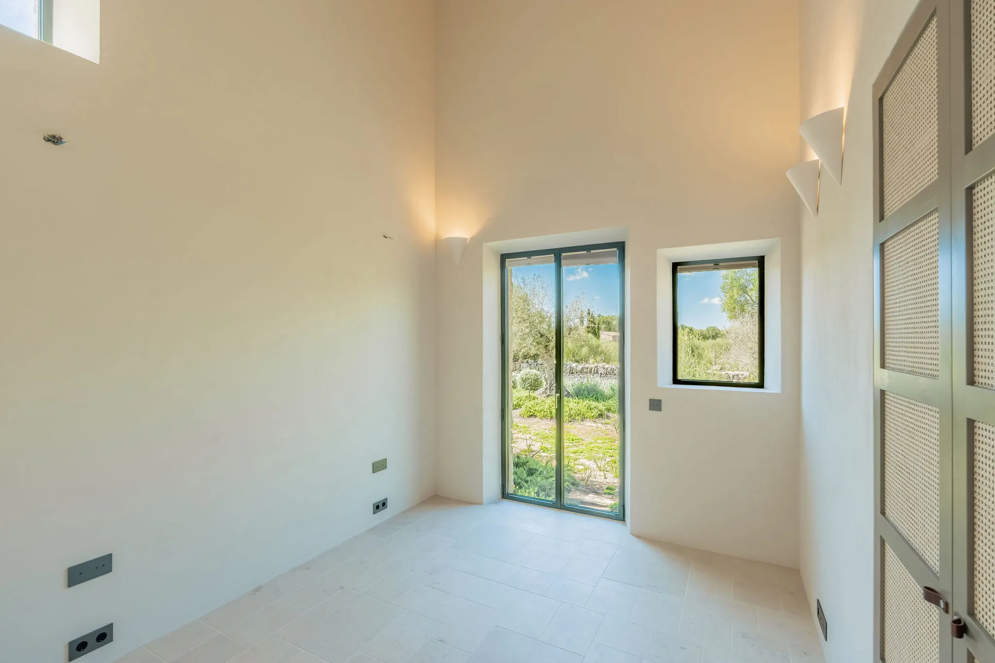 Moderna finca di nuova costruzione alla periferia di Santanyi-12