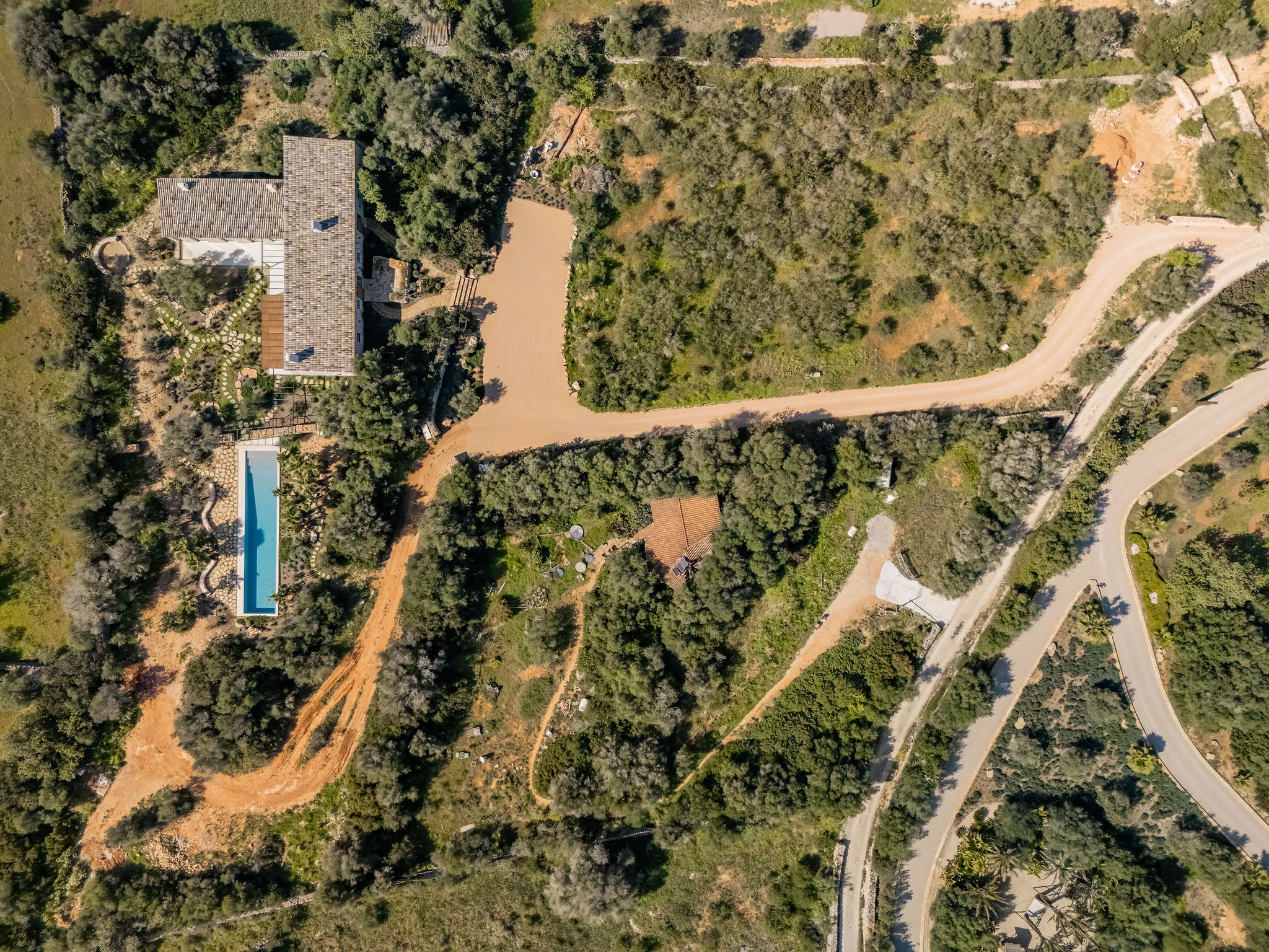 Moderna finca di nuova costruzione alla periferia di Santanyi-17