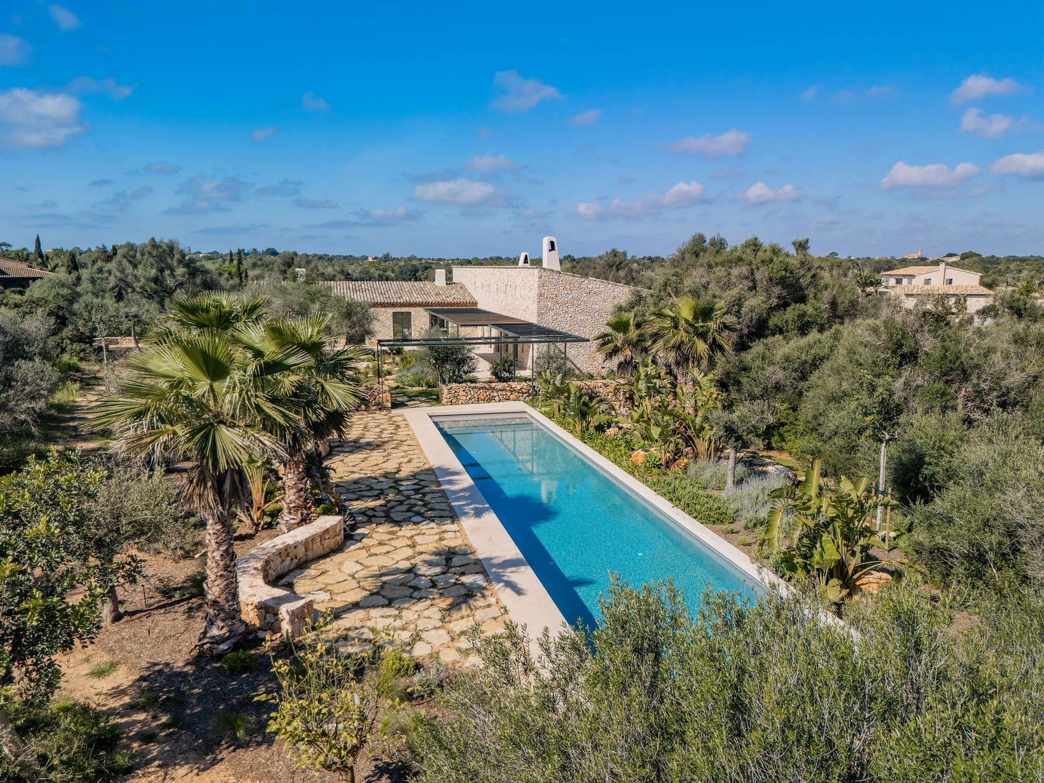 Moderna finca di nuova costruzione alla periferia di Santanyi-15