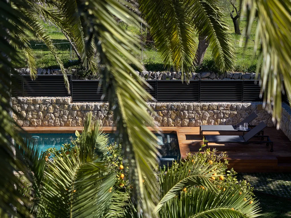 Timeless elegance – a refuge for the essentials-13