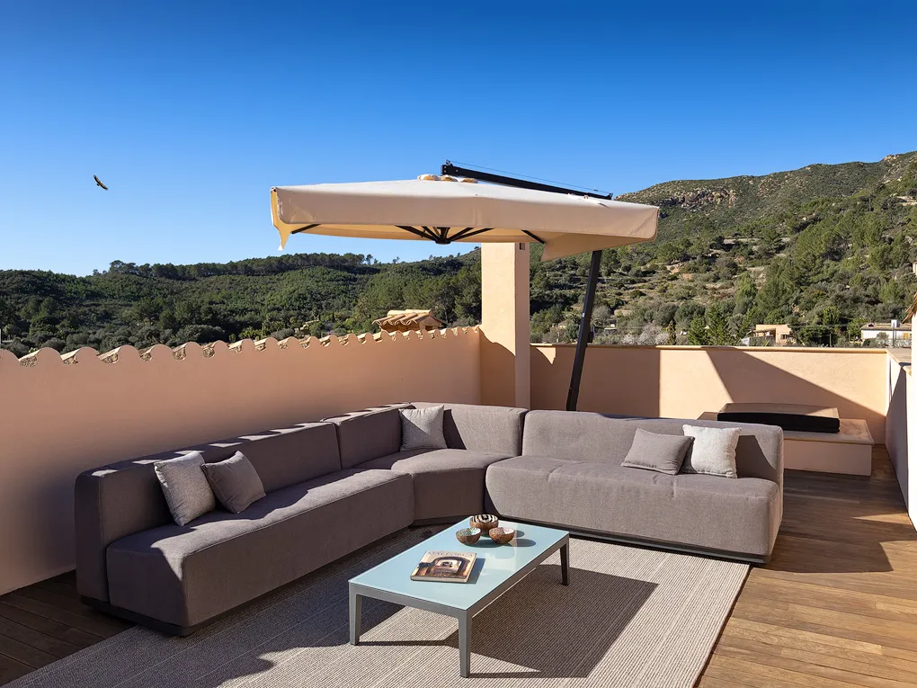 Finca completamente ristrutturata ad Andratx-5