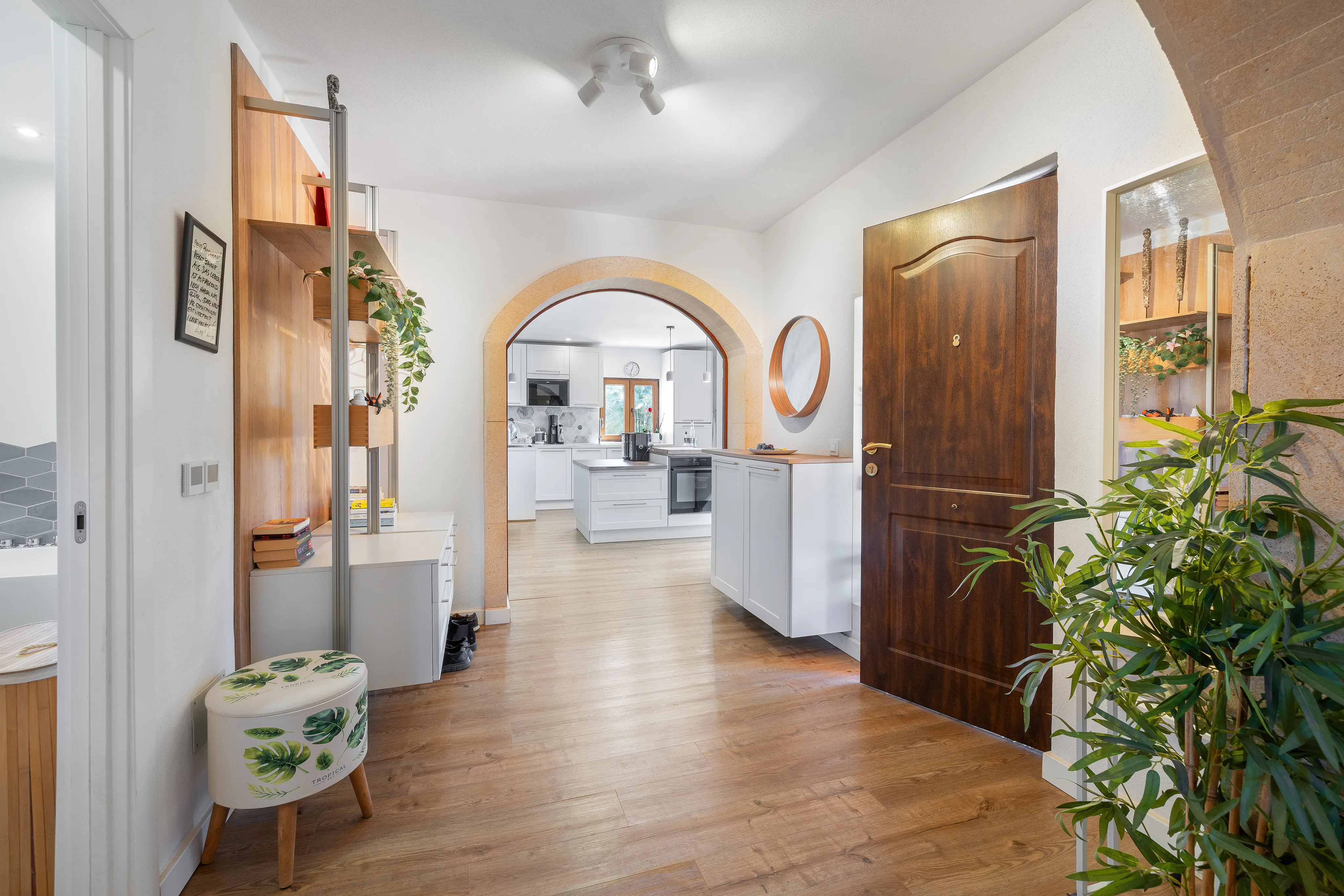 Omhyggeligt vedligeholdt ejendom med stor pool i et roligt kvarter i Llucmajor-7