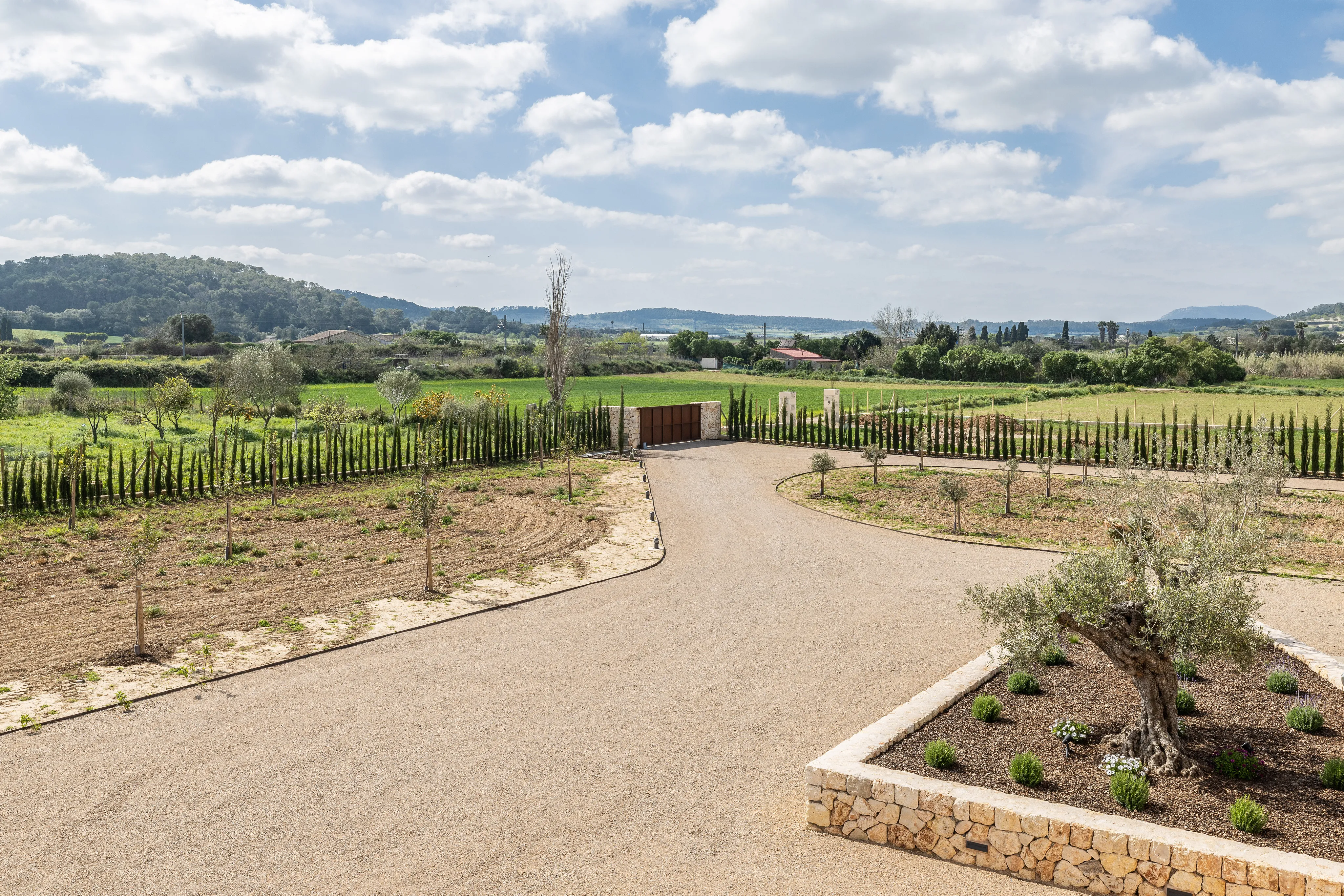 Nowa inwestycja: Piękny rustykalny dom wiejski w Sineu-21