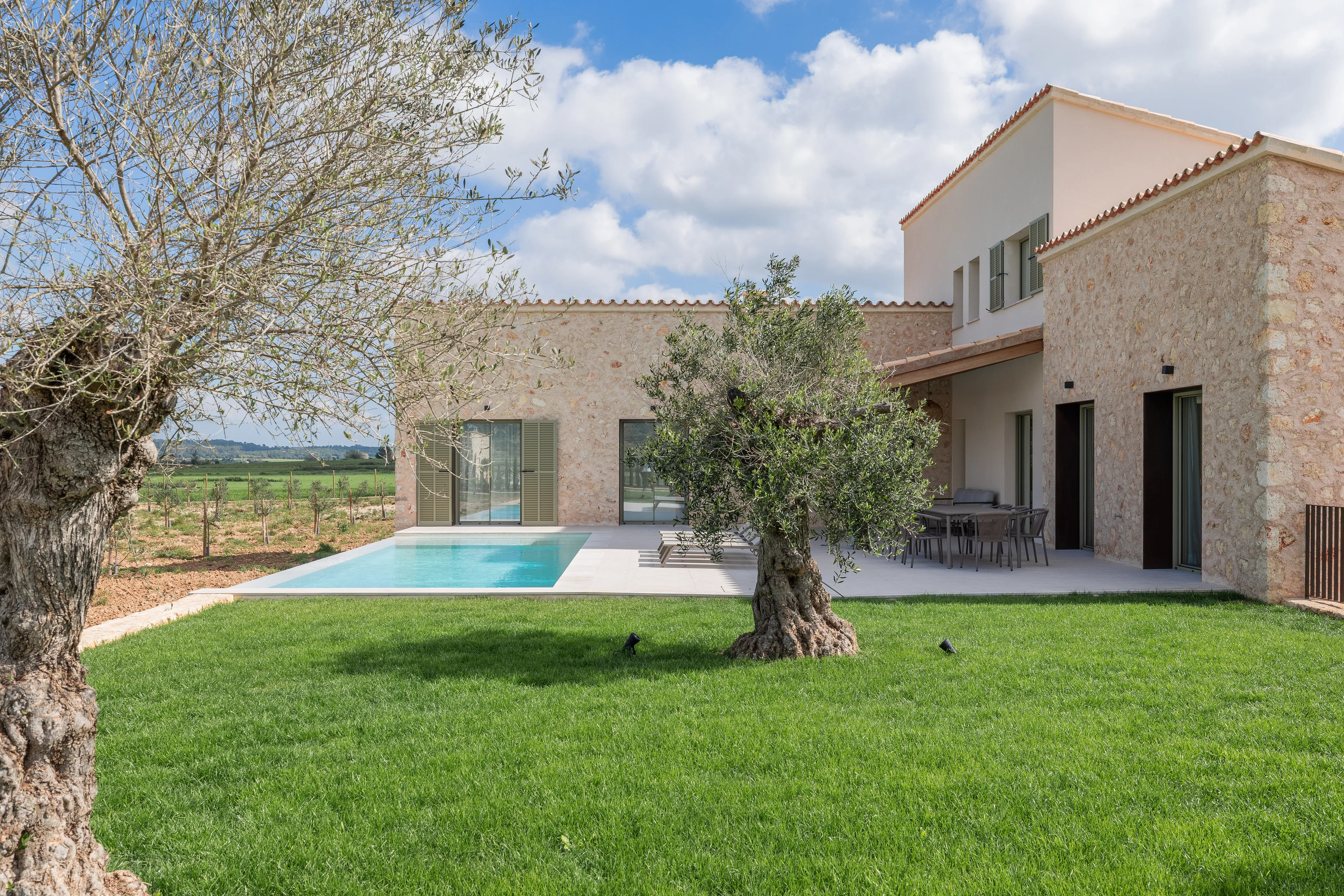 Nowa inwestycja: Piękny rustykalny dom wiejski w Sineu-2