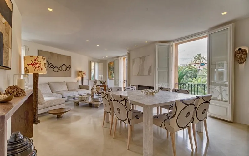 Appartamento duplex elegantemente ristrutturato