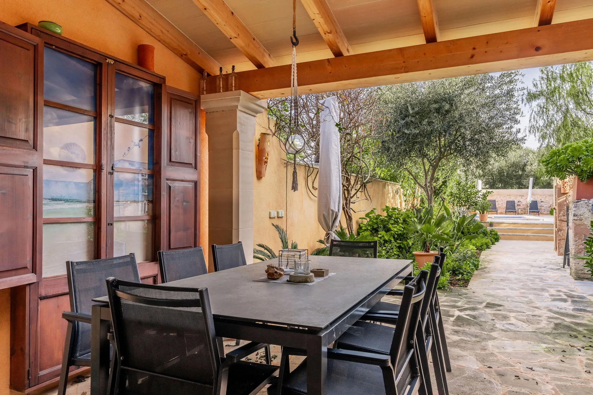 Casa de poble reformada amb piscina en ubicació cèntrica de Santanyí-7