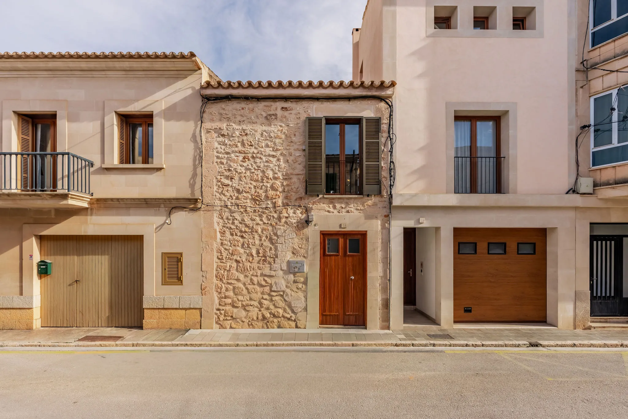 Casa de poble reformada amb piscina en ubicació cèntrica de Santanyí-13