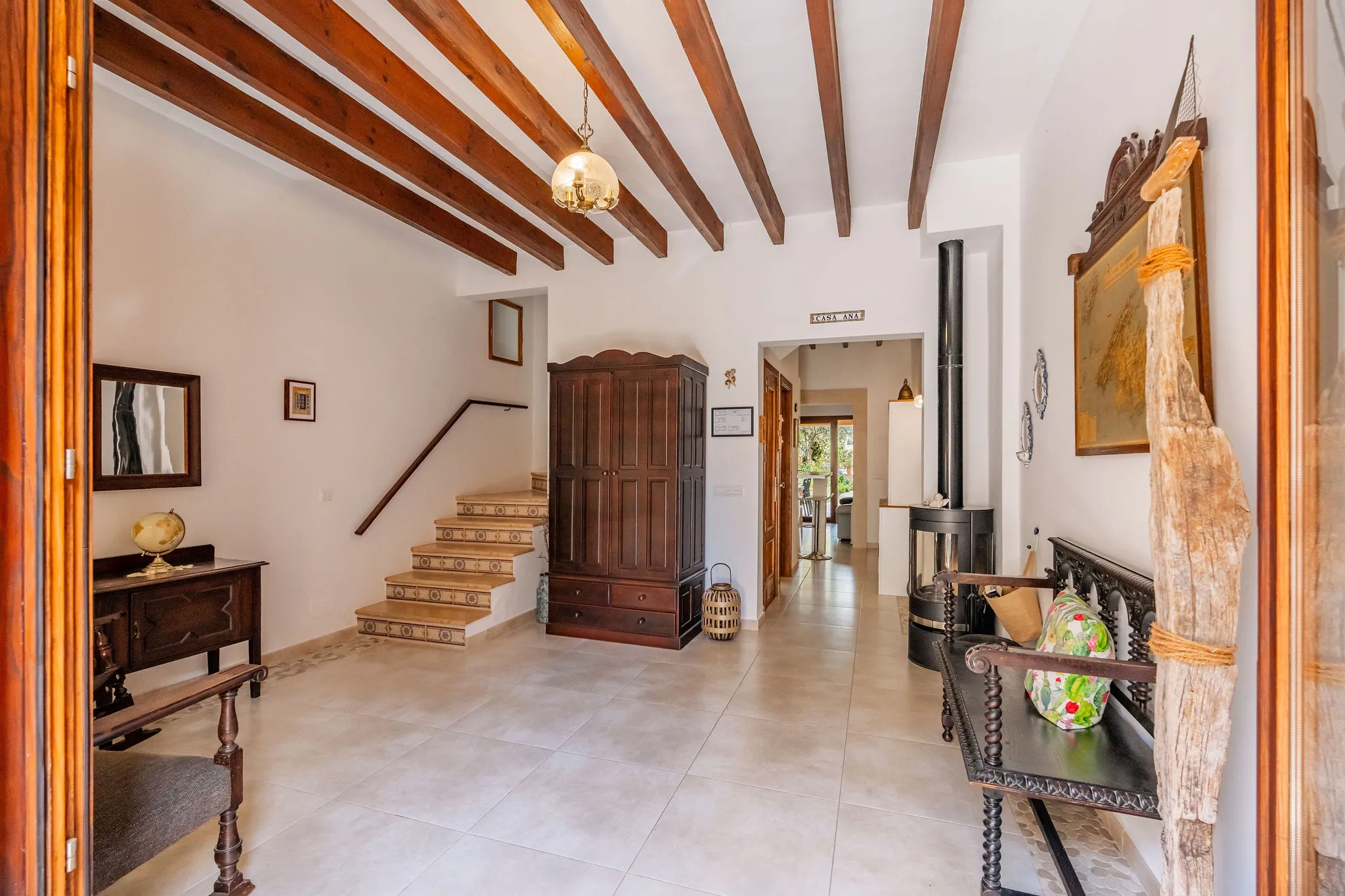 Casa de poble reformada amb piscina en ubicació cèntrica de Santanyí-4