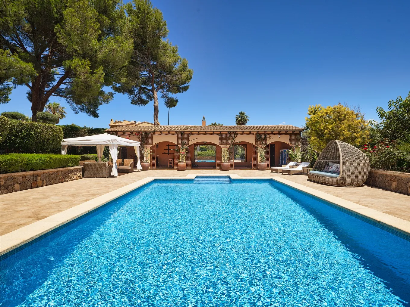 Mediterrane villa en tuinen-2