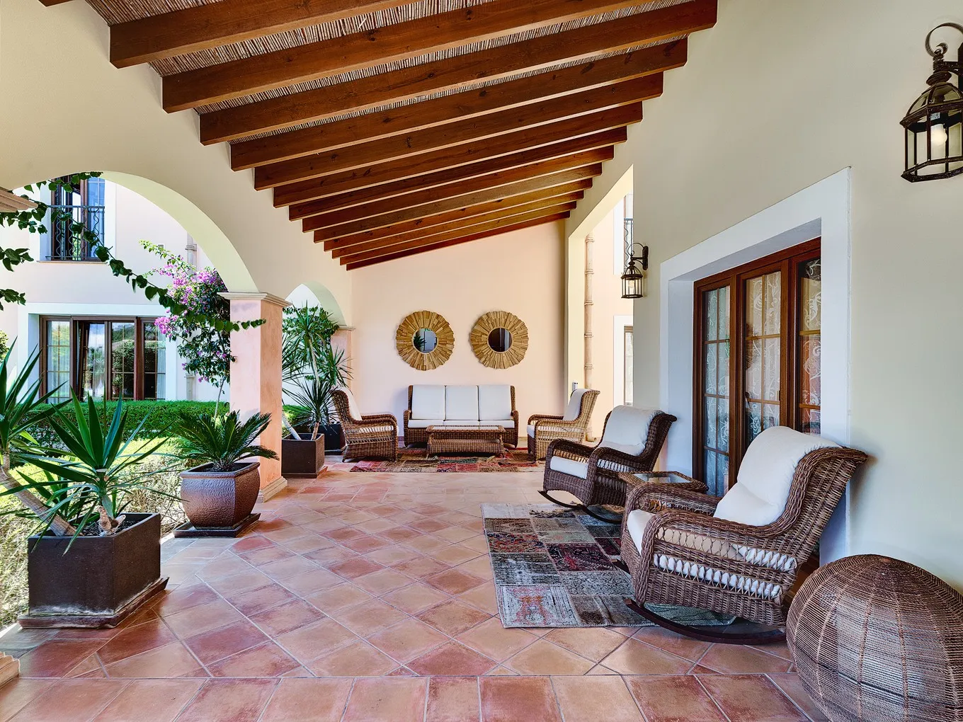 Mediterrane villa en tuinen-3