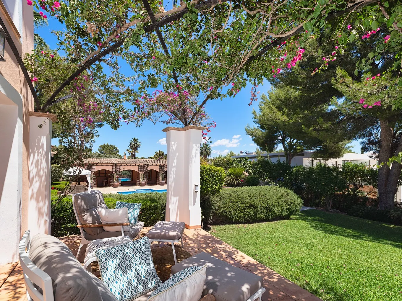 Mediterrane villa en tuinen-7