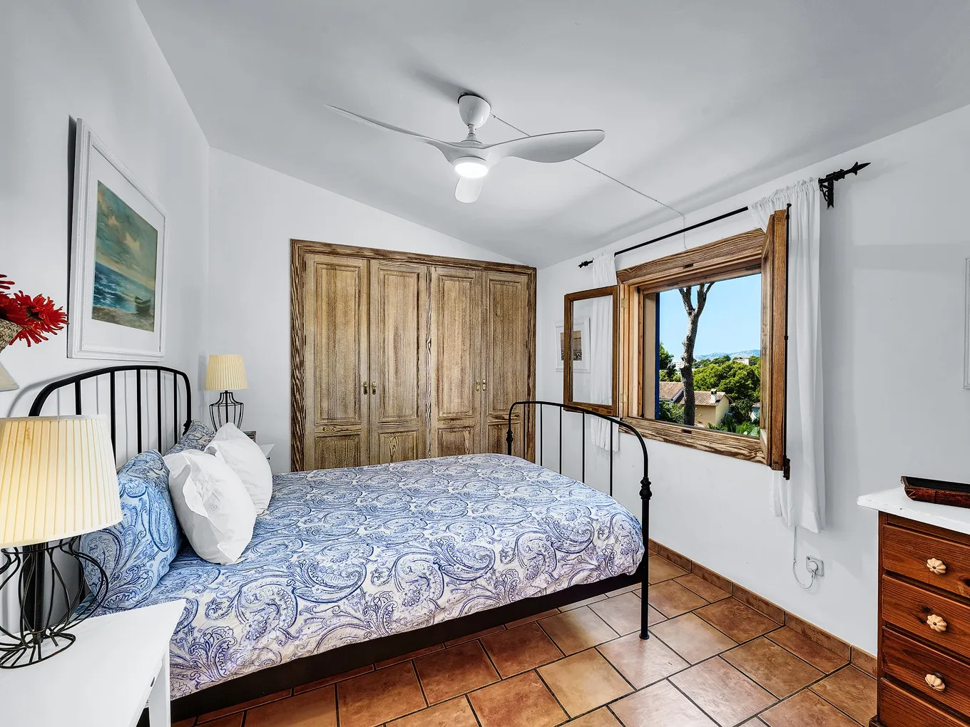 Mediterranean villa with plenty of privacy in a quiet location-17