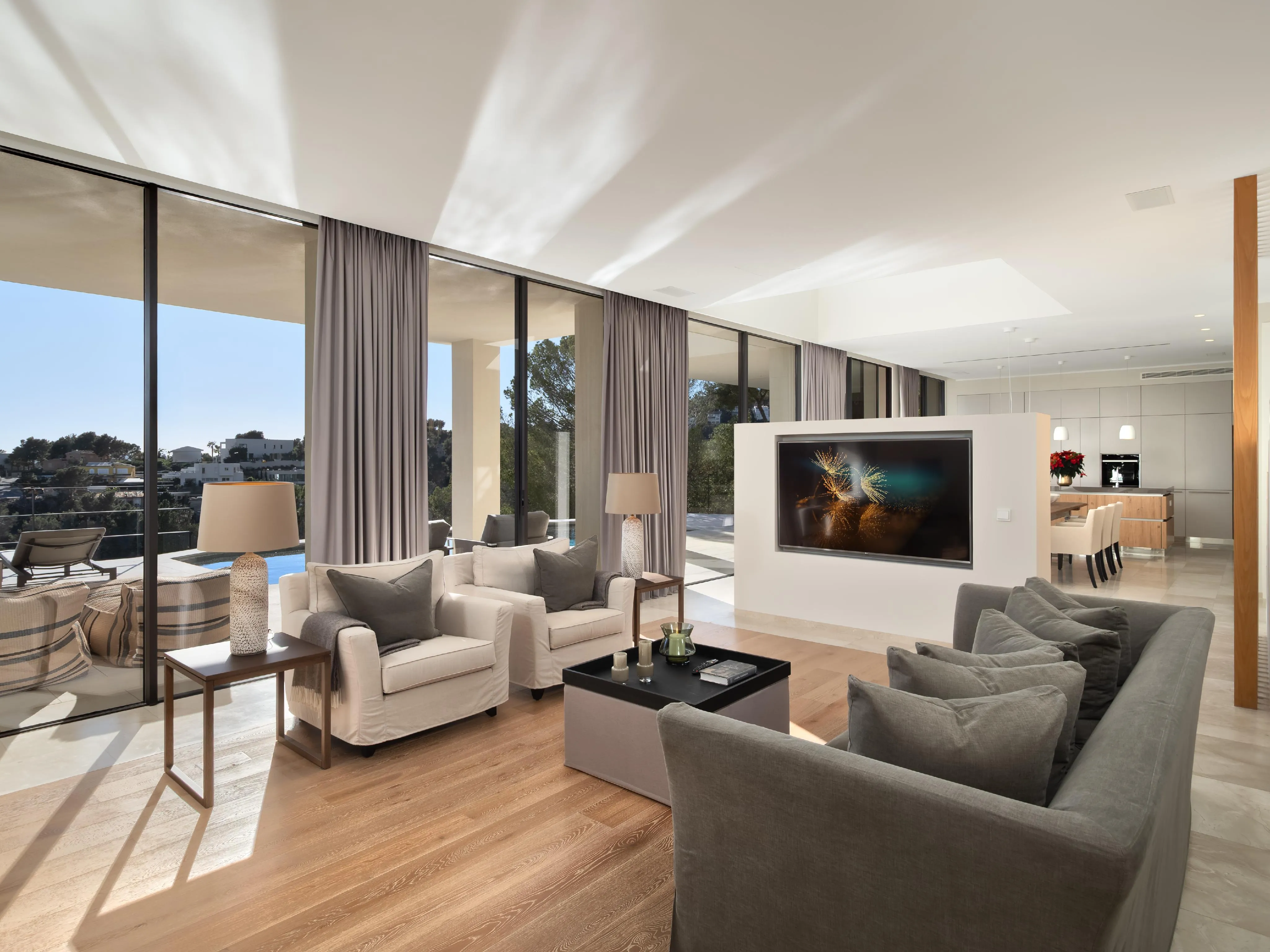 Villa exclusiva totalmente renovada en una ubicación privilegiada en Costa d'en Blanes.-3