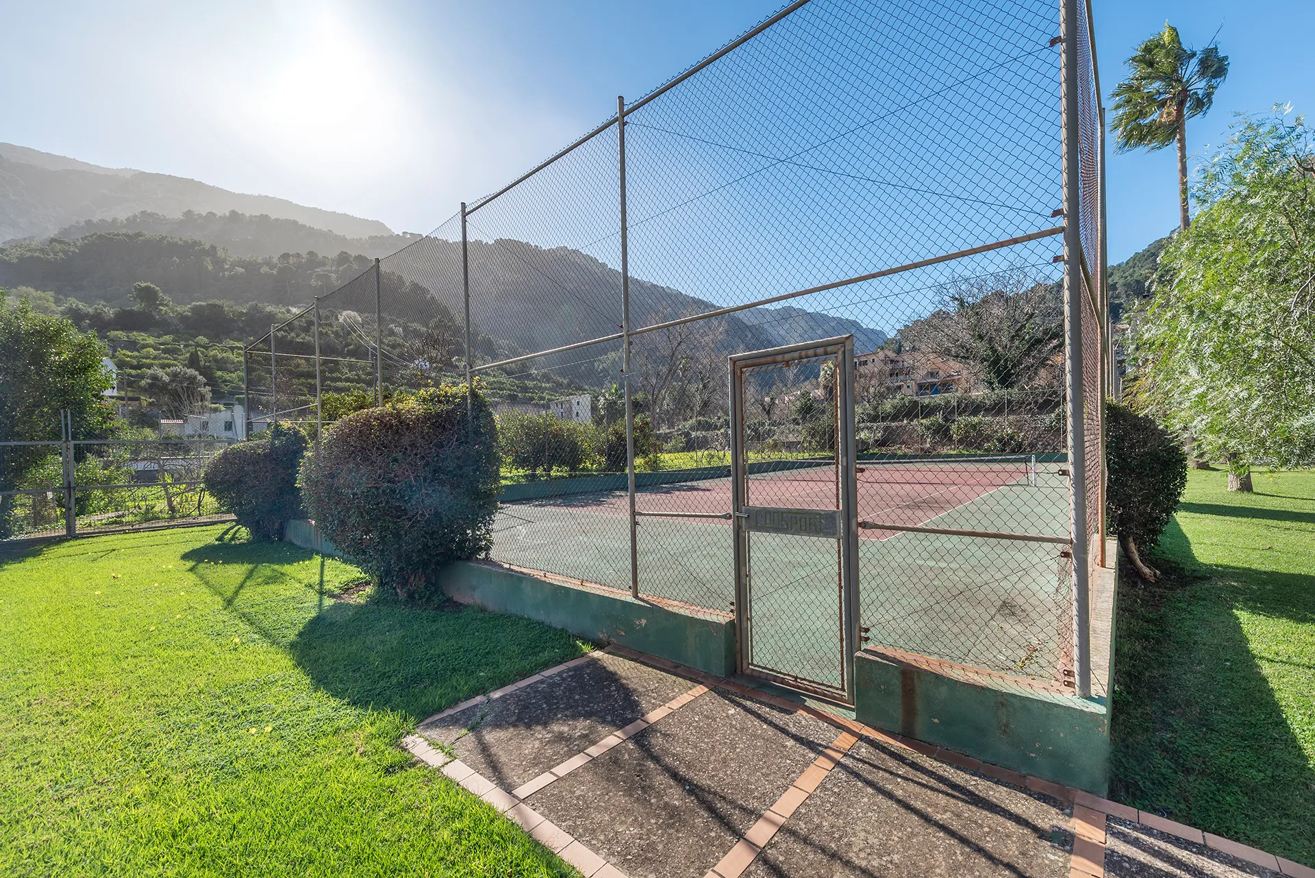 Apartamento luminoso con terraza, piscina y vistas en el corazón de Sóller-16