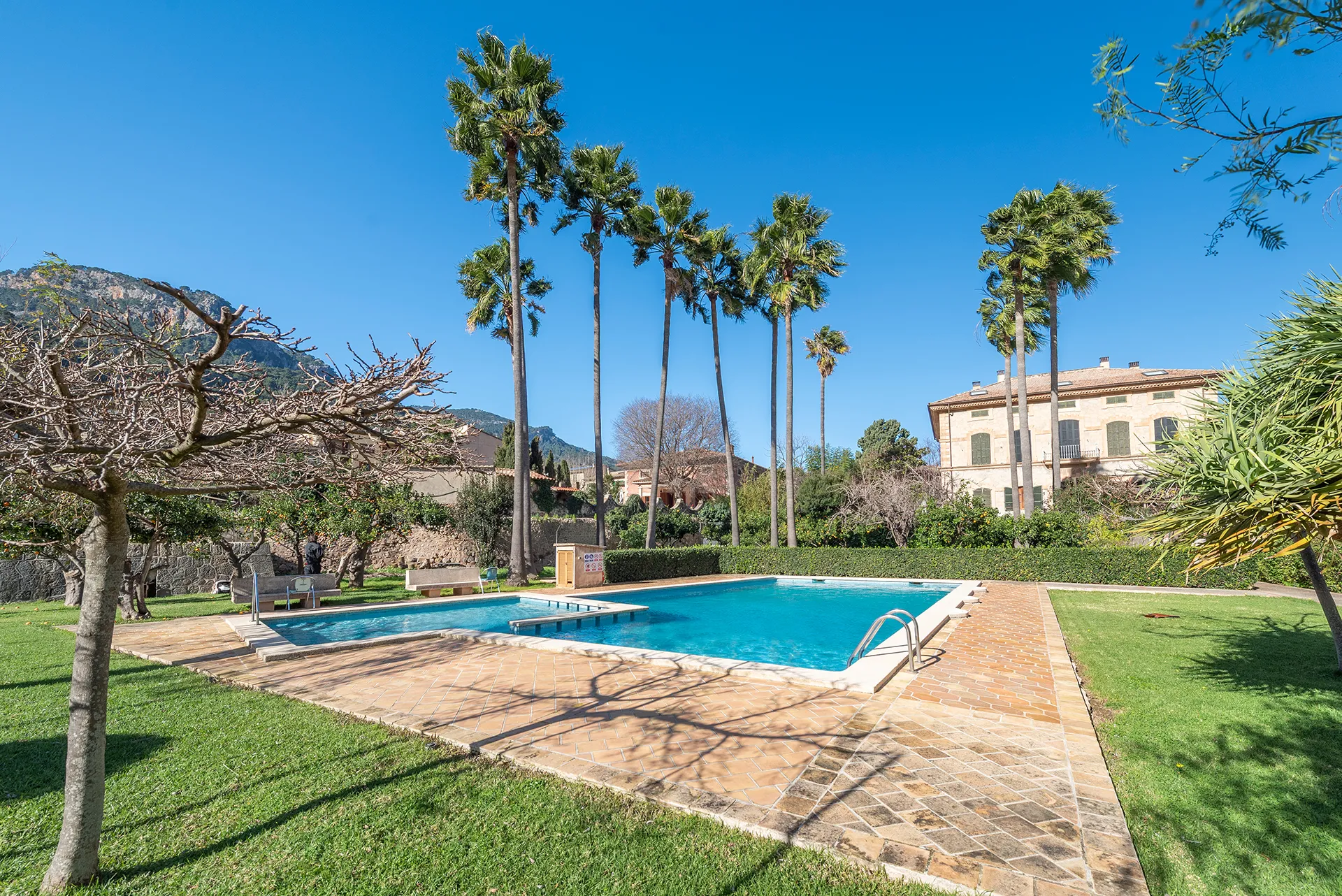 Apartamento luminoso con terraza, piscina y vistas en el corazón de Sóller-18
