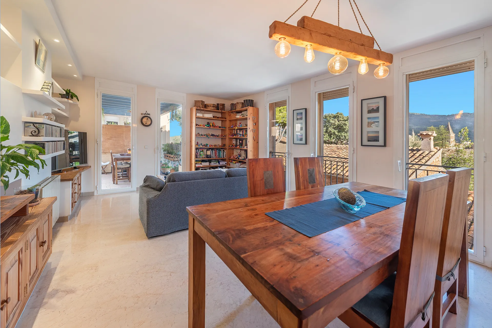 Licht appartement met terras, zwembad & uitzicht in het hart van Sóller-2