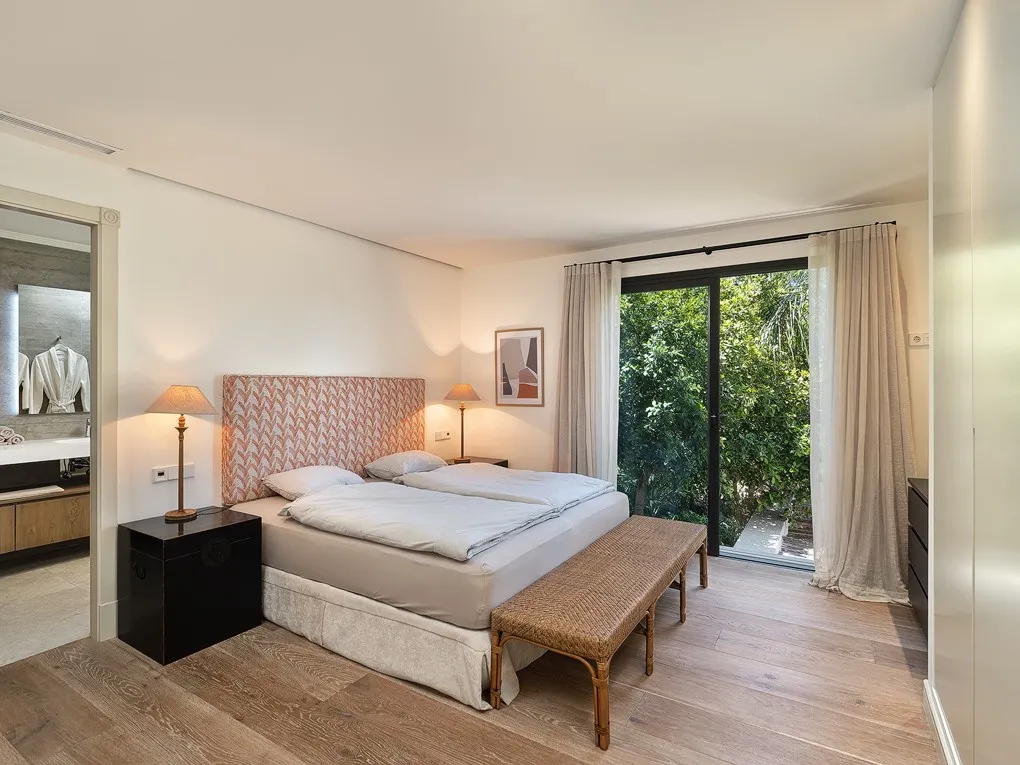 Modern villa nära stranden-14