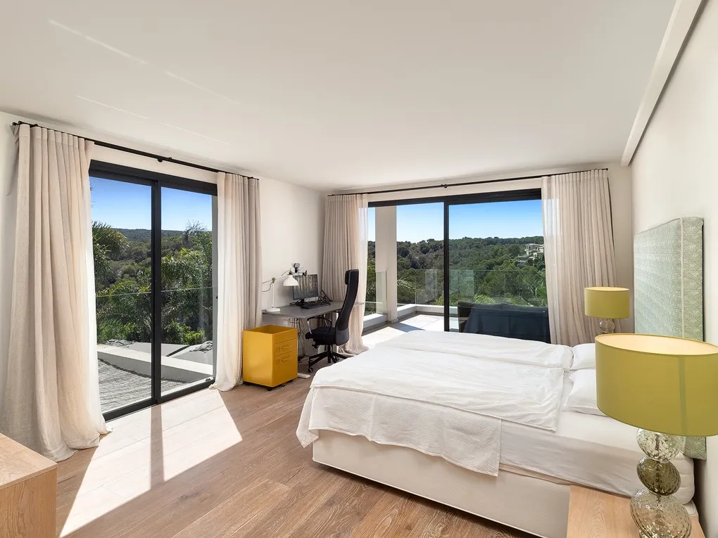 Modern villa nära stranden-16