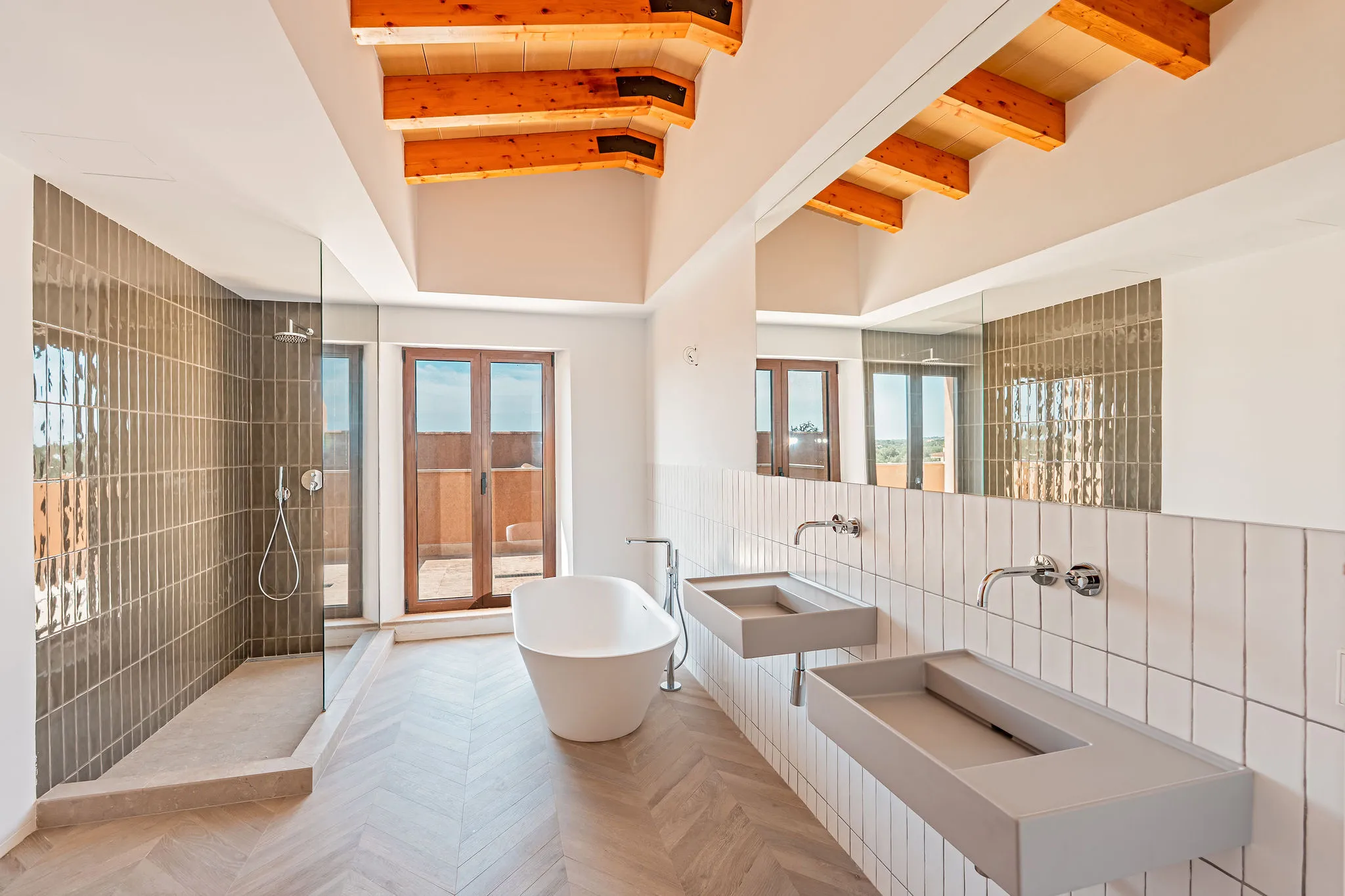 Hermosa finca nueva con encanto mediterráneo-10