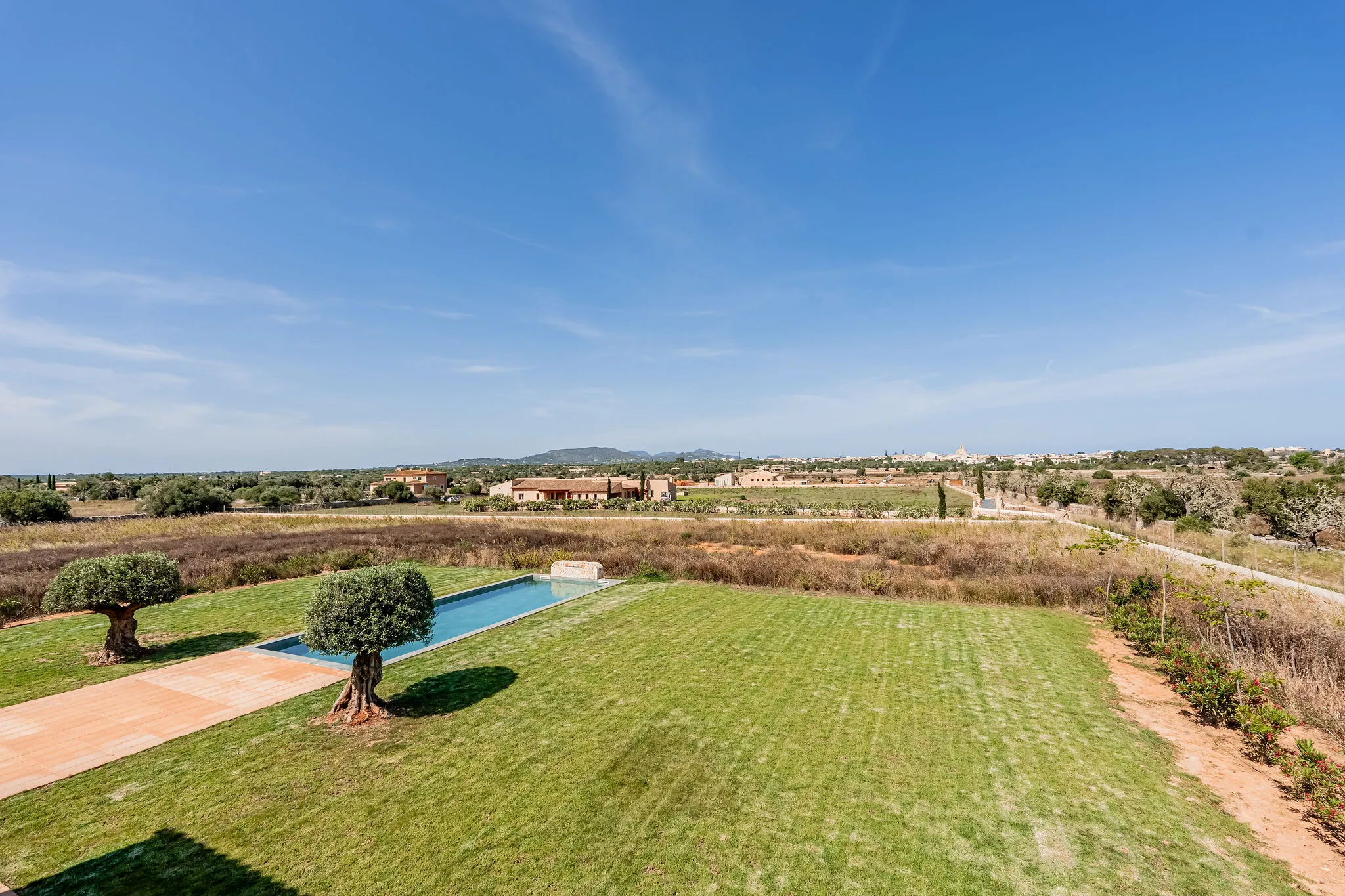 Beautiful new finca with Mediterranean charm-13