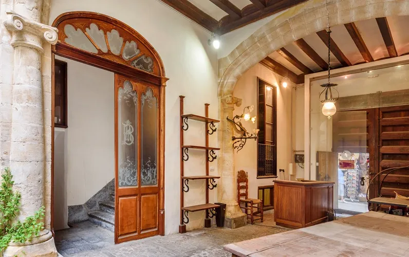 Historic estate in the center of Soller