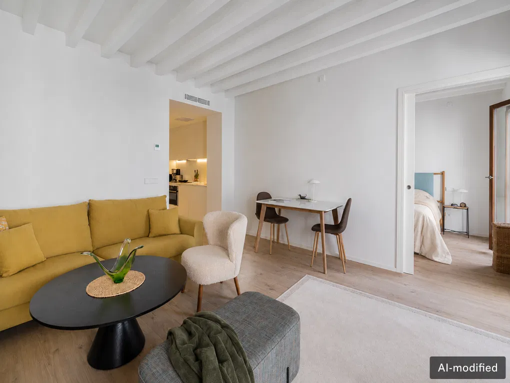 High-quality Old Town apartment with balcony-4