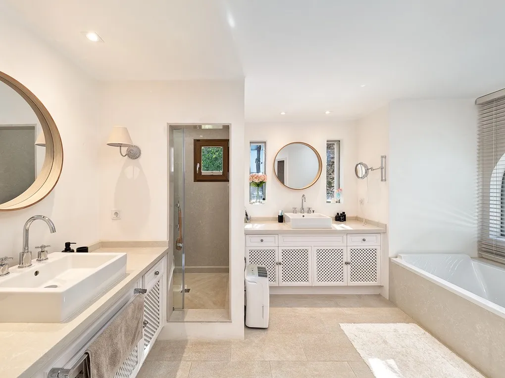 Rodzinna willa w samym sercu Santa Ponsa-12