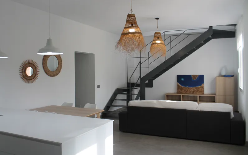 Duplex amueblado con gran terraza en Santa Maria