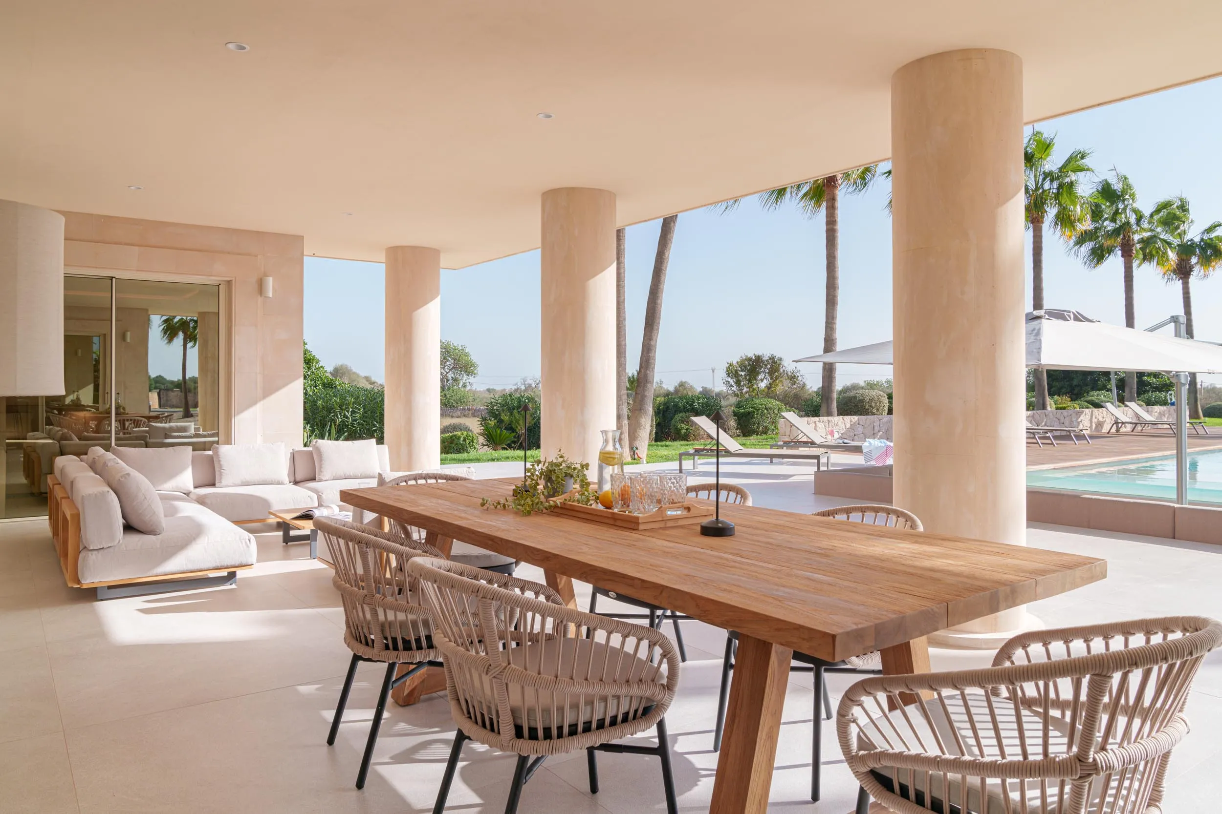 Peace and luxury: your property with panoramic views-17