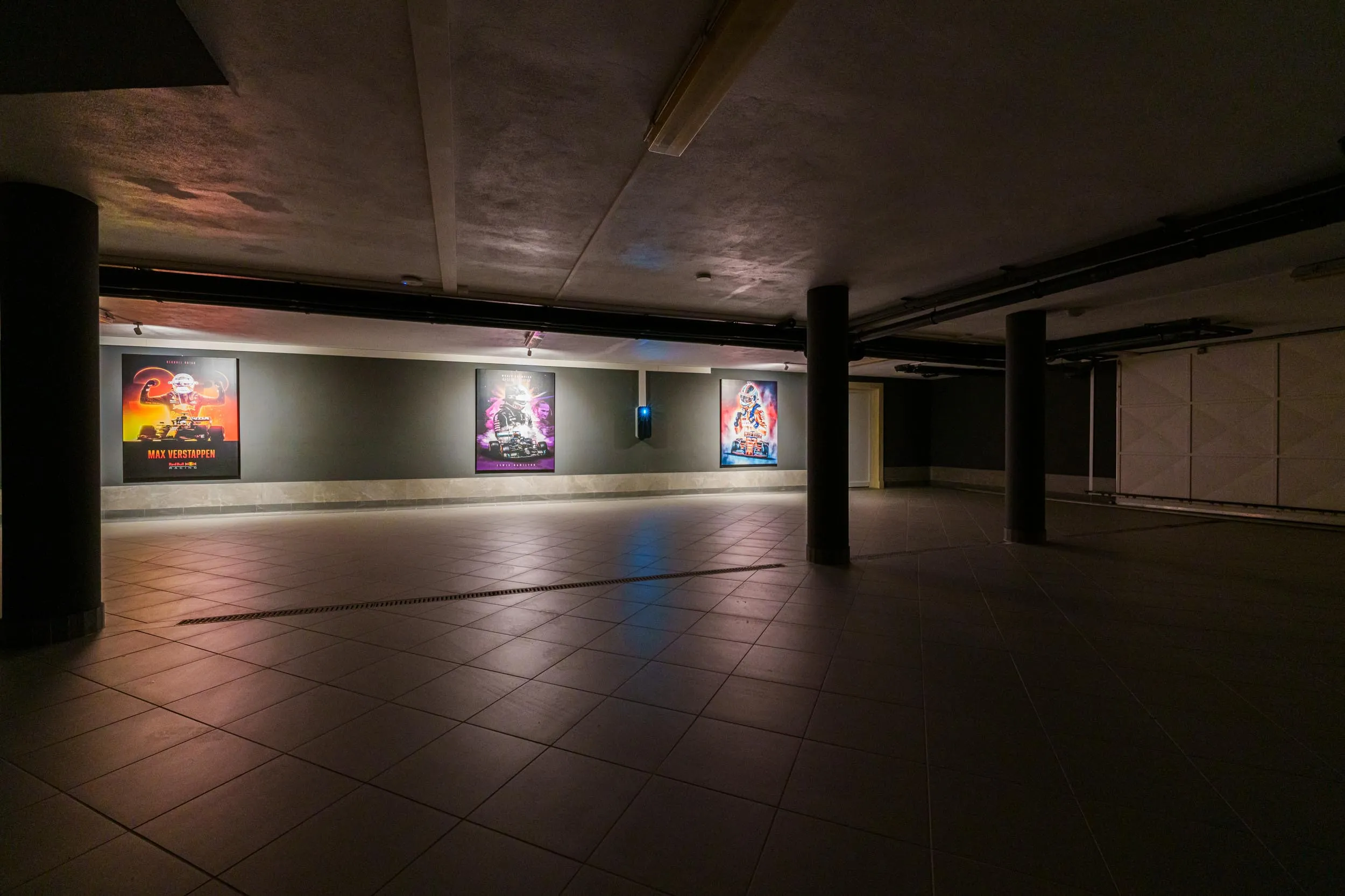 Peace and luxury: your property with panoramic views-23