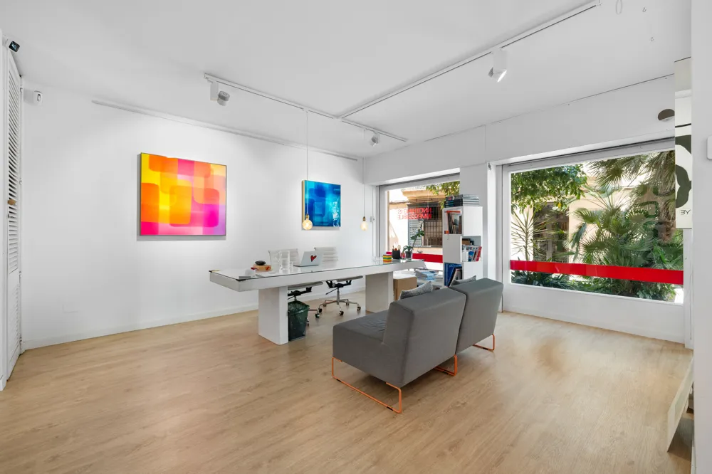 Prestigiosa galleria d'arte nel centro storico di Palma - Potenziale di utilizzo versatile-13