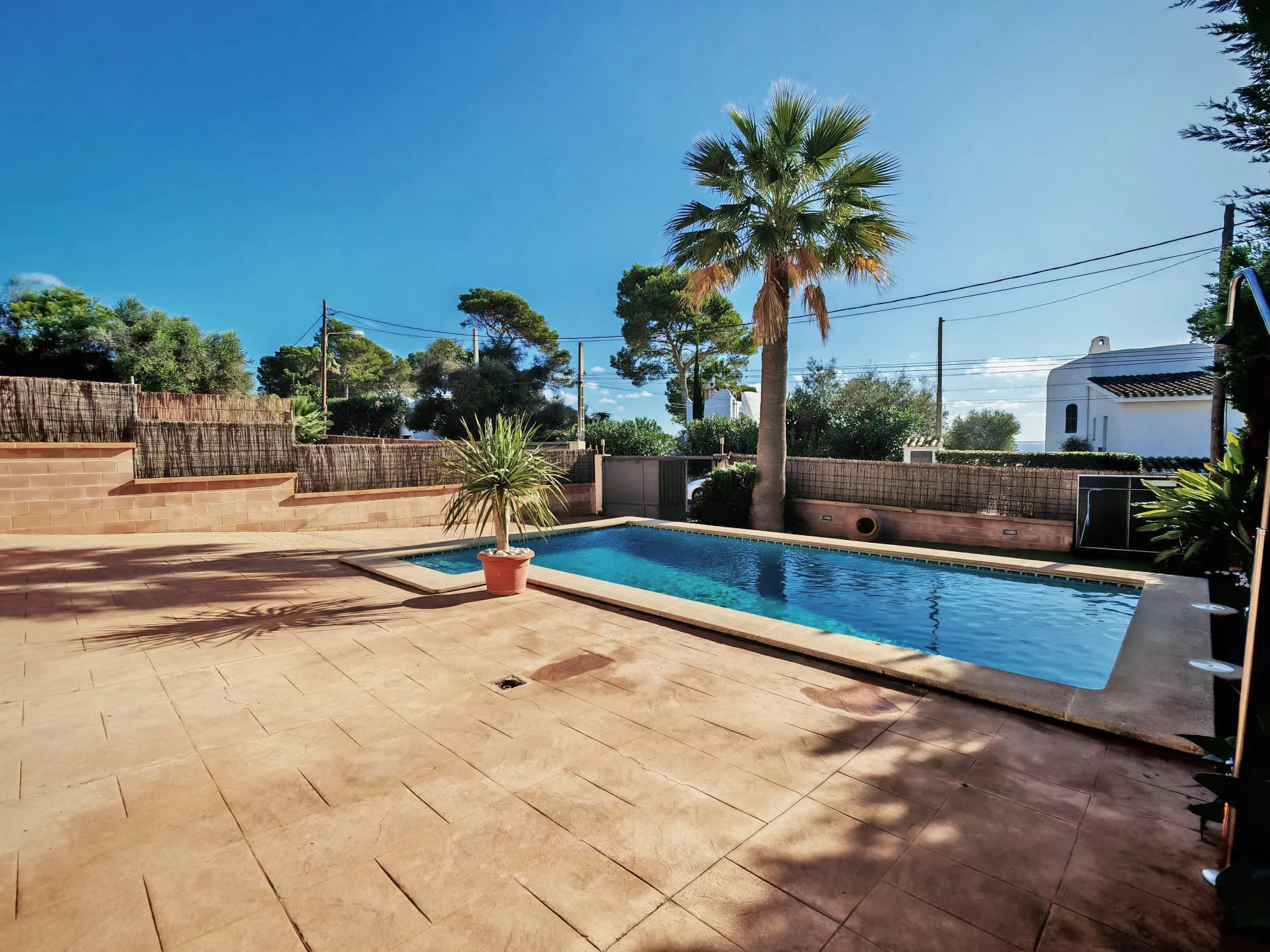 Mediterranean semi-detached with sea views and pool-2