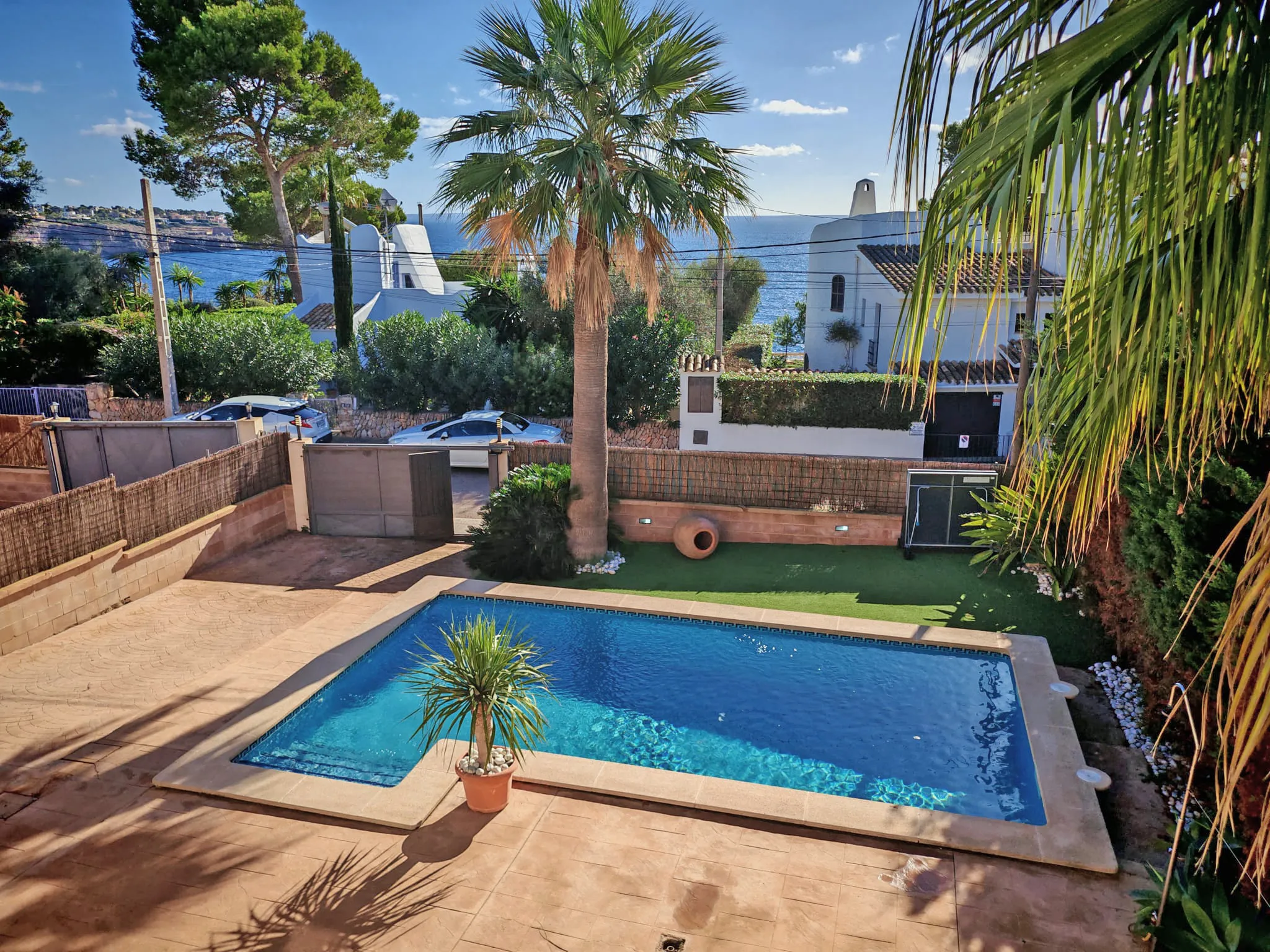 Mediterranean semi-detached with sea views and pool-18