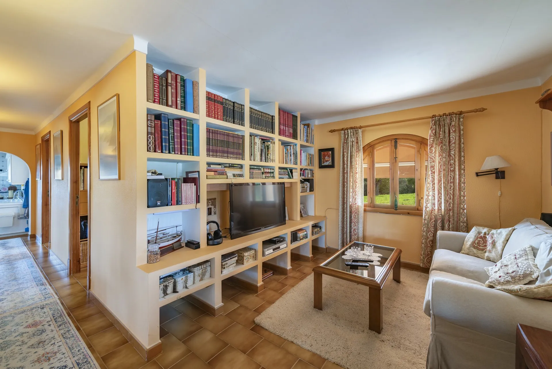 Fremragende landvilla med fantastisk udsigt over landskabet-7