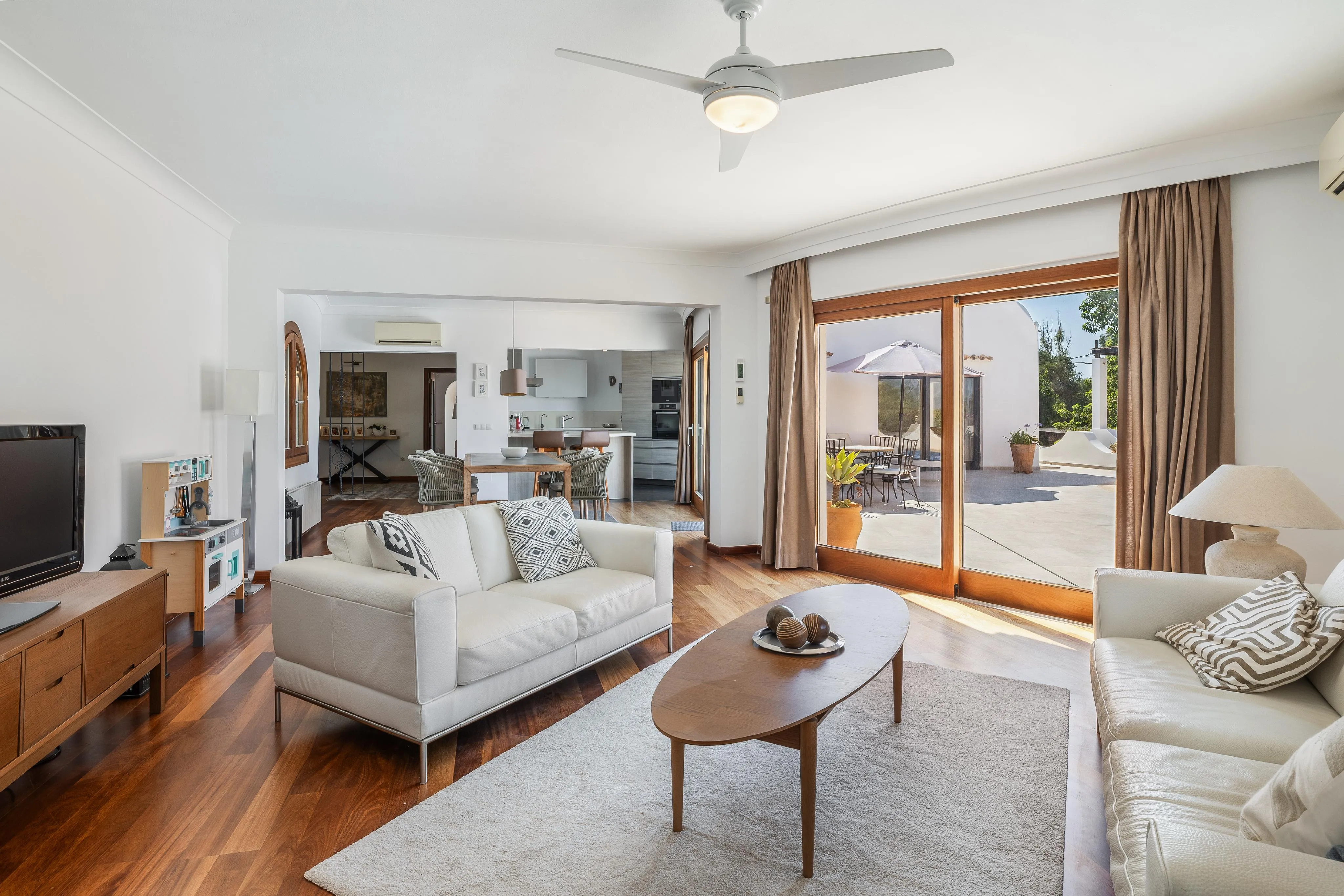 Renovierte Villa mit Panoramablick über die Bucht von Palma-4