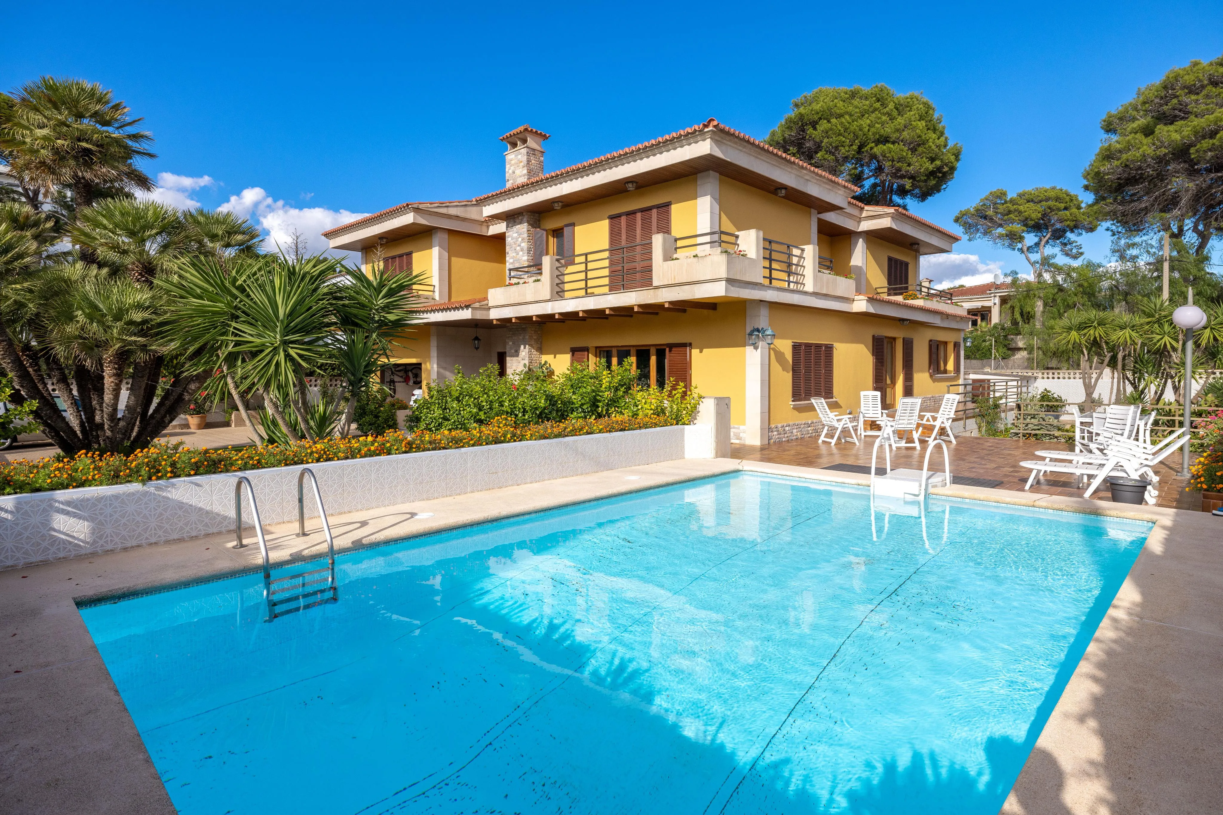 Espaiosa casa unifamiliar amb molt espai i comoditat-3