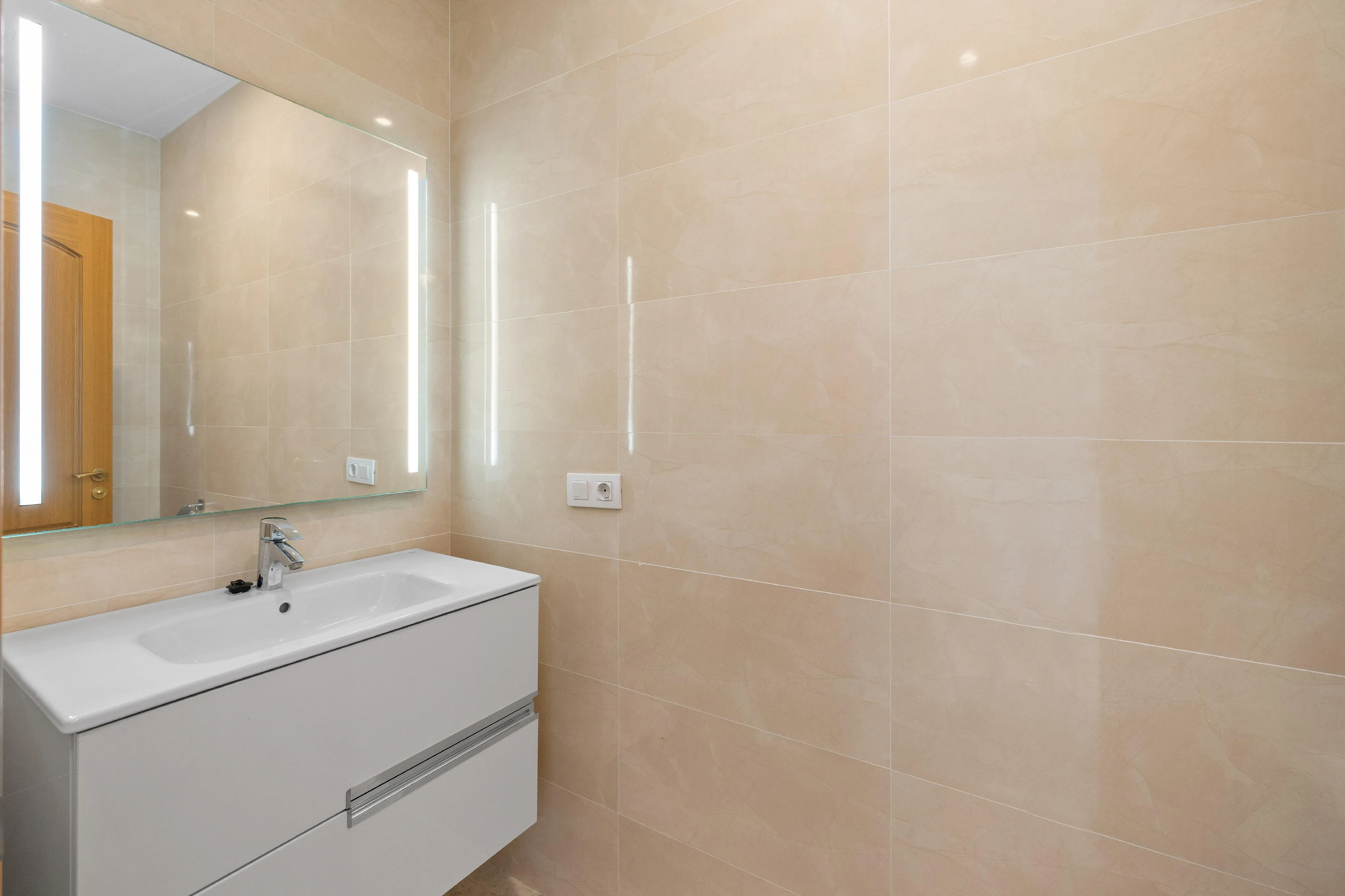 Family villa in Santa Ponsa-14