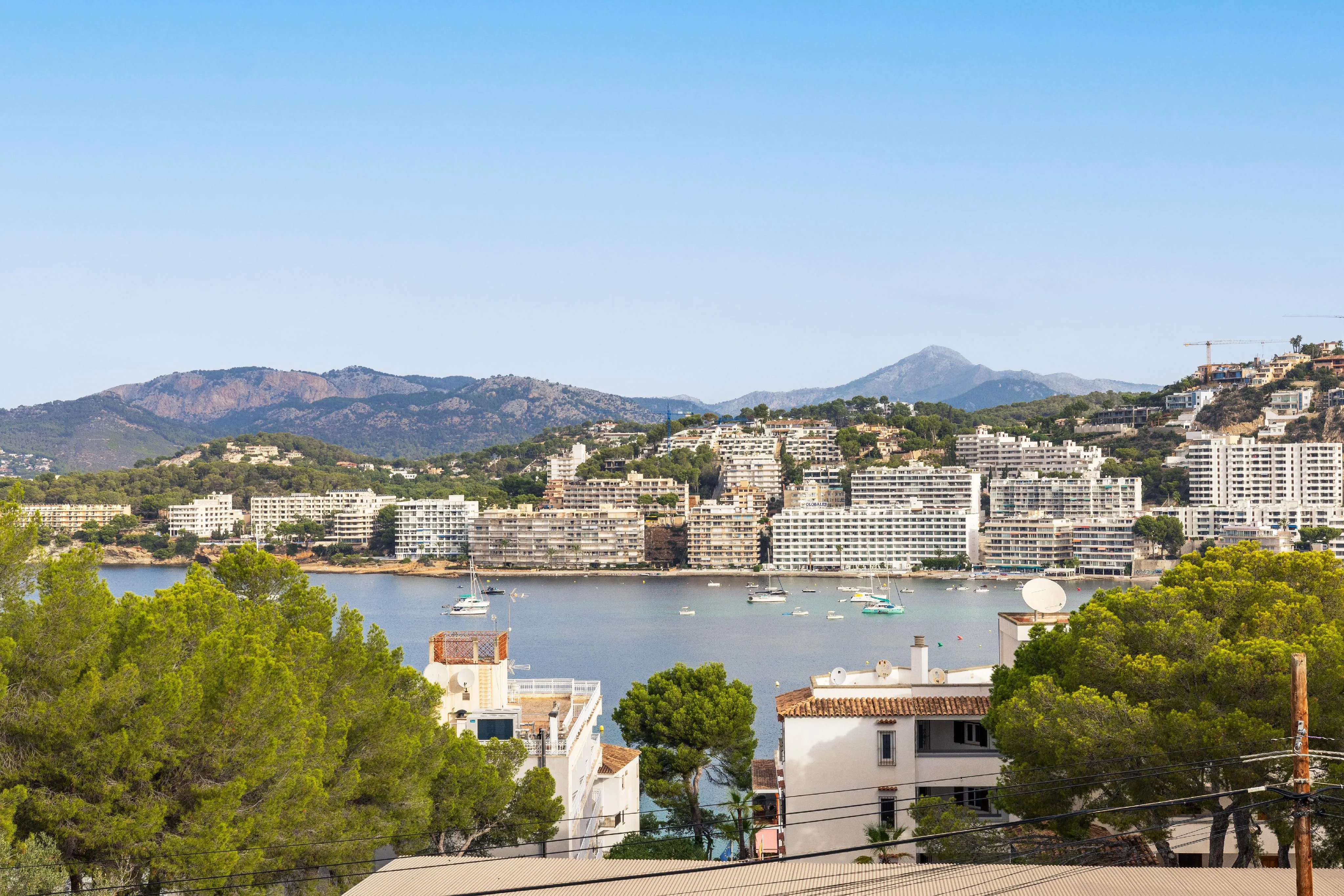 Family villa in Santa Ponsa-27