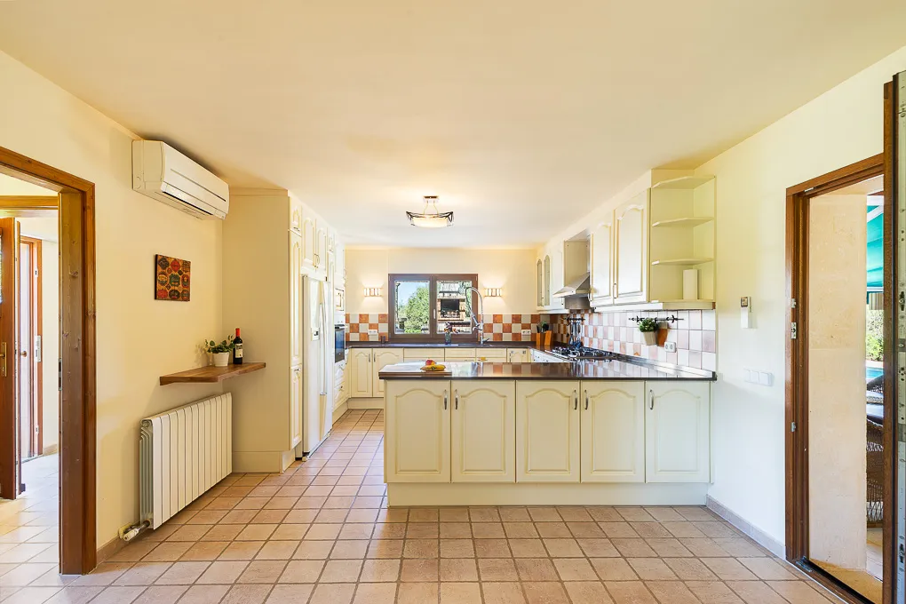 Modern finca with rural charm and beautiful open views near Palma-6