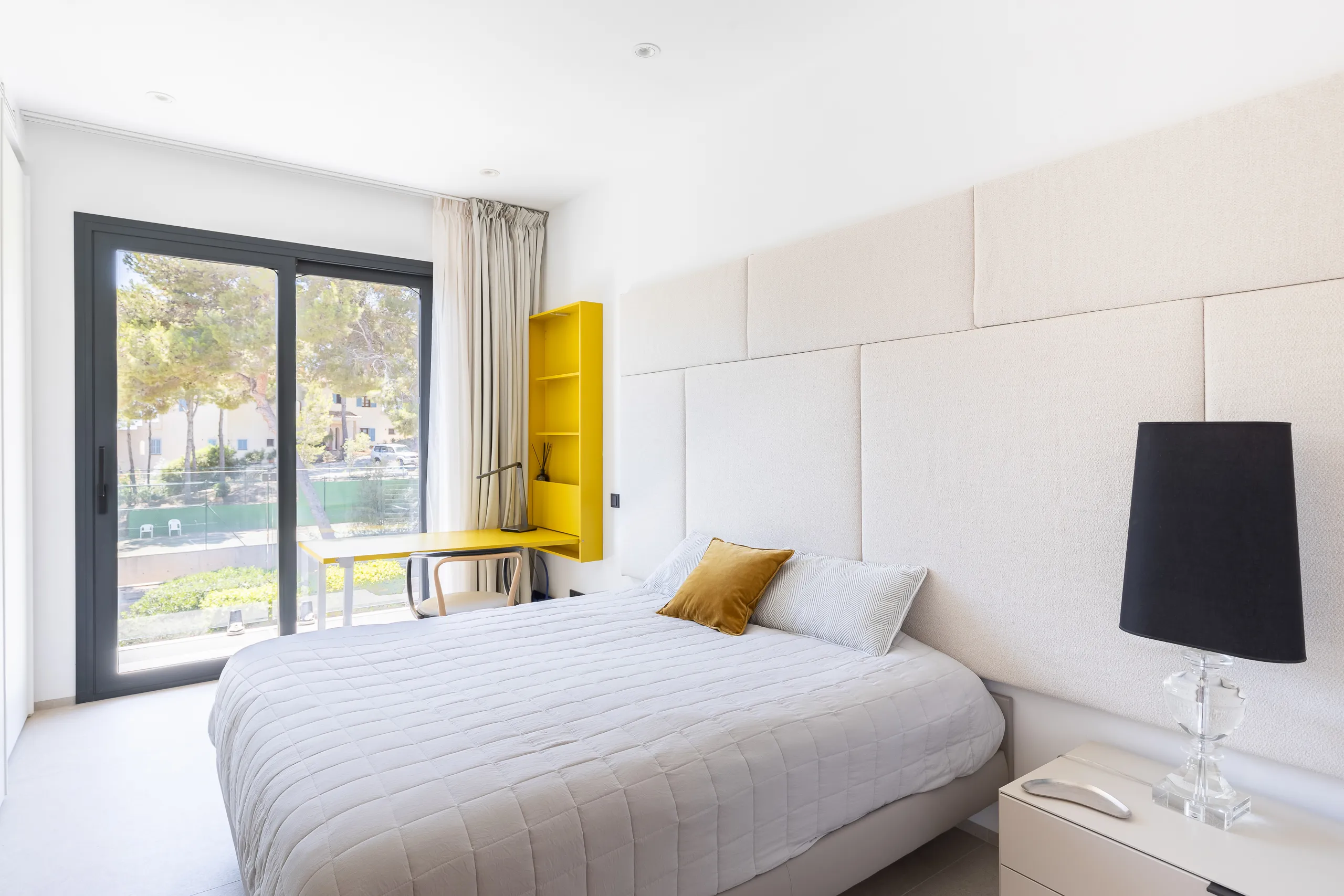 Casa moderna con piscina en Camp de Mar-28