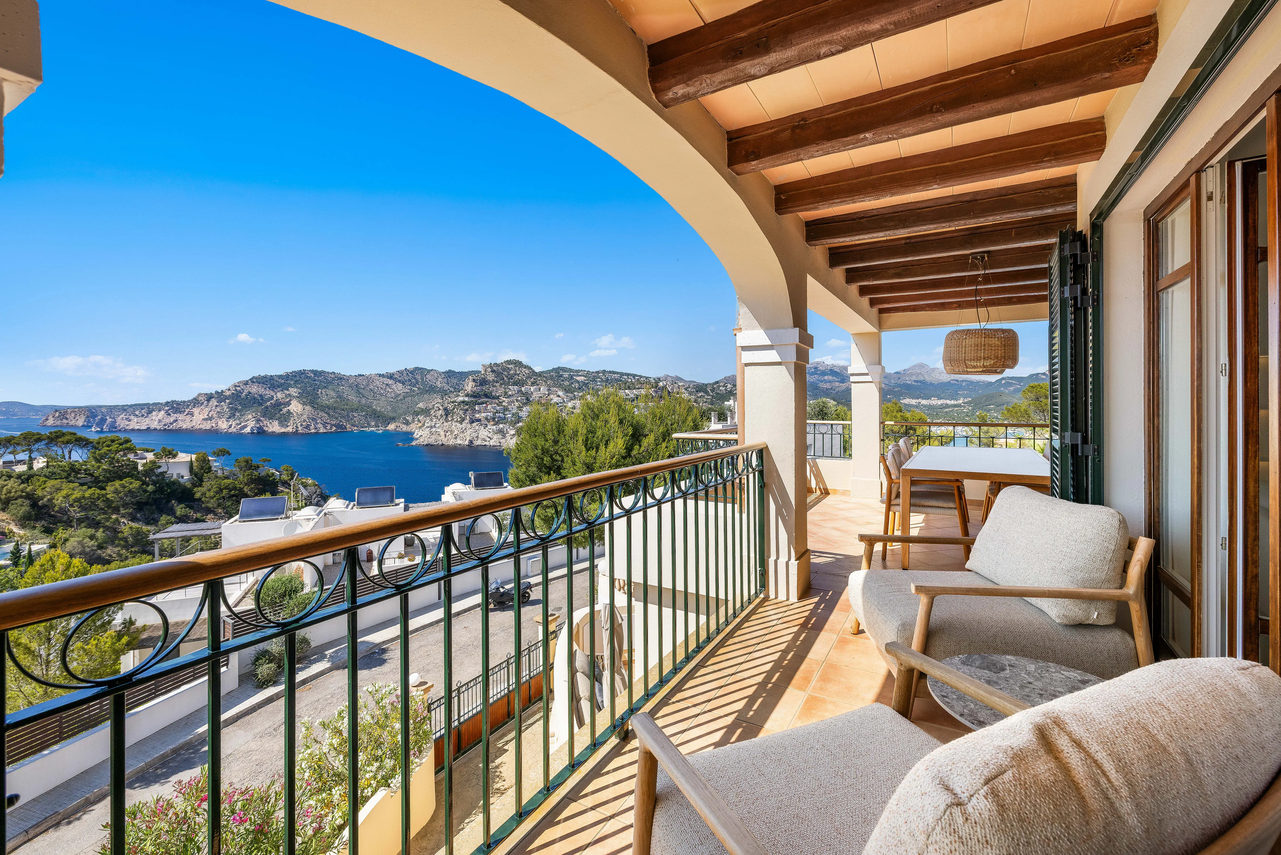 Mediterranean designer apartment with sea views and luxurious refurbishment in Port Andratx-19