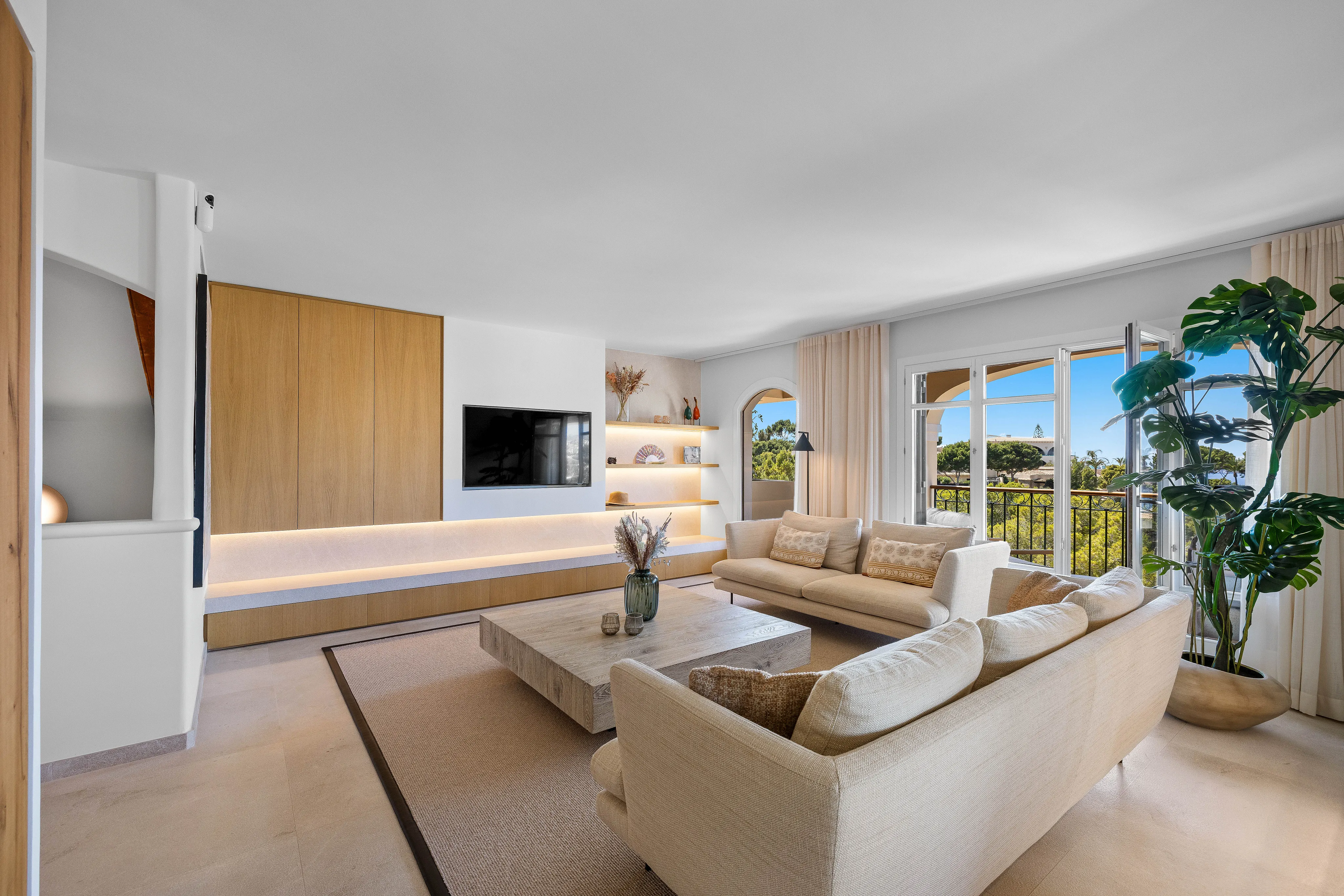 Mediterranean designer apartment with sea views and luxurious refurbishment in Port Andratx-7