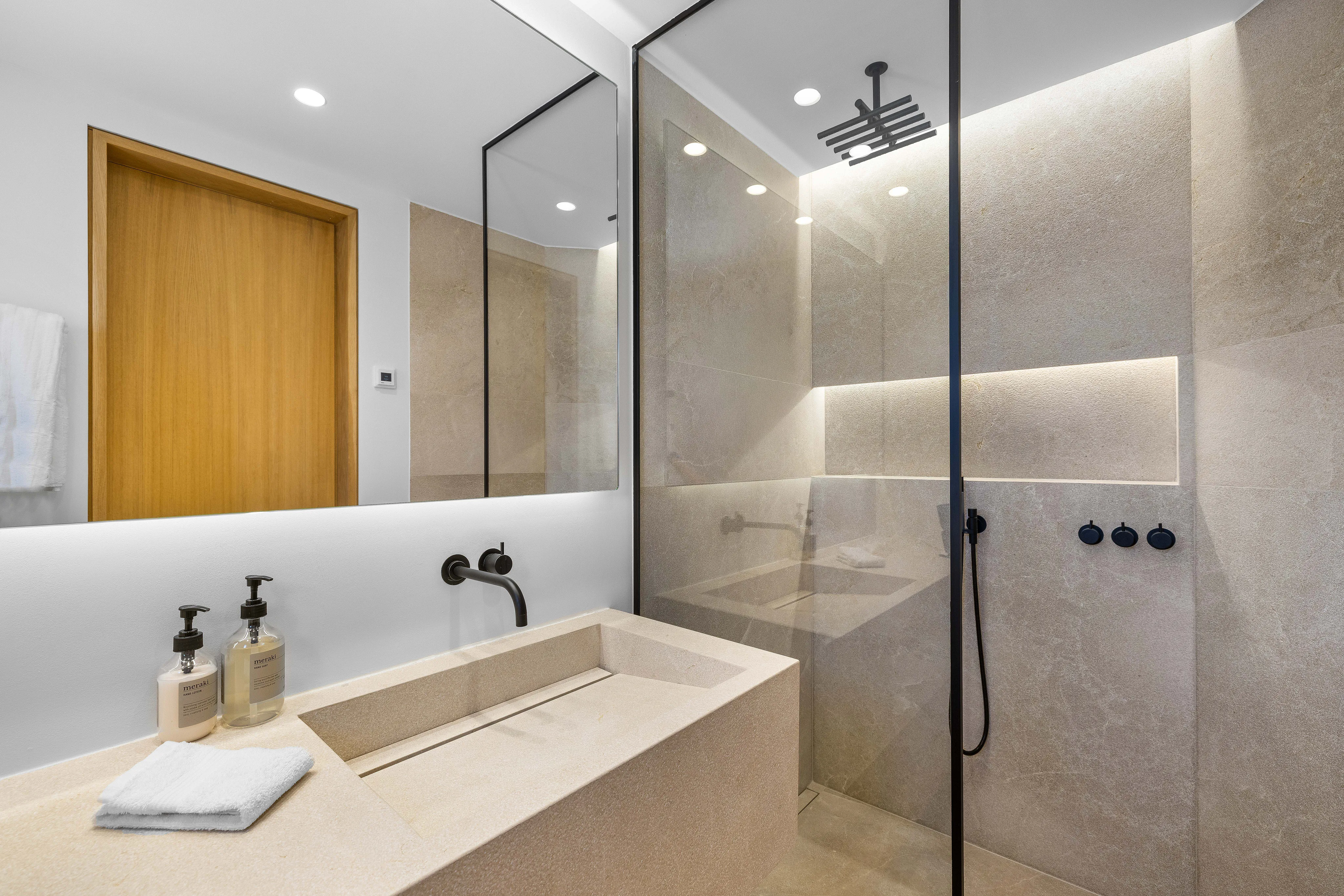 Mediterranean designer apartment with sea views and luxurious refurbishment in Port Andratx-17