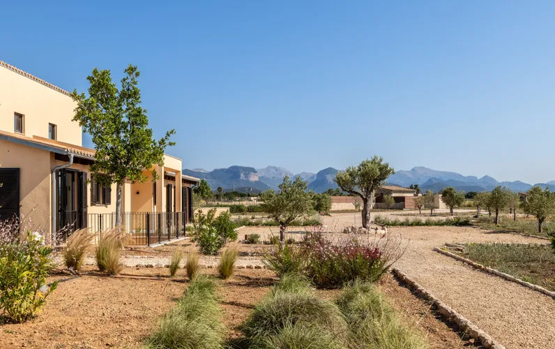 Exklusive Luxusfinca in Santa Maria mit Pool, Tramuntana-Blick & Top-Ausstattung