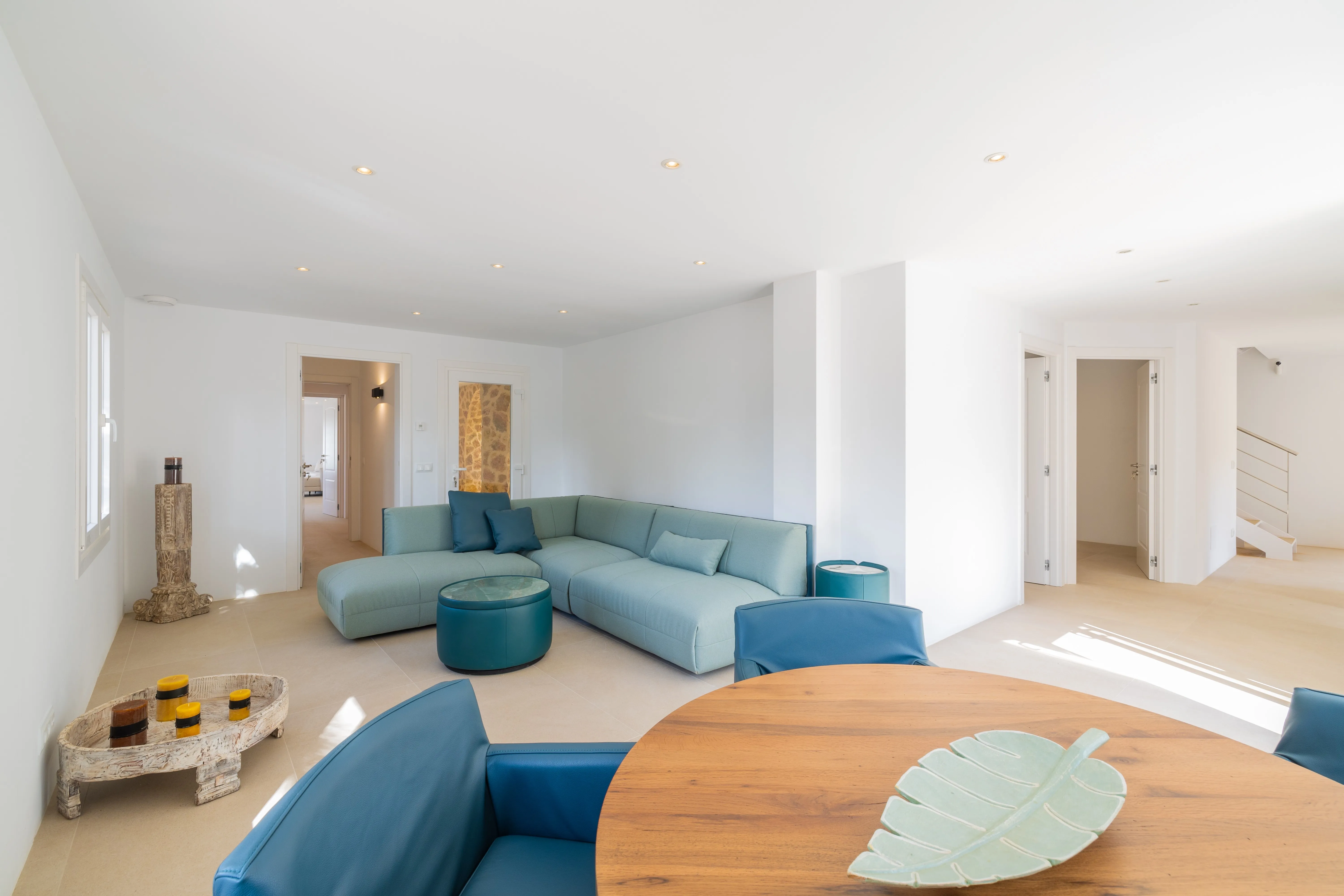 Piękny, w pełni odnowiony wiejski dom w wymarzonej lokalizacji-8