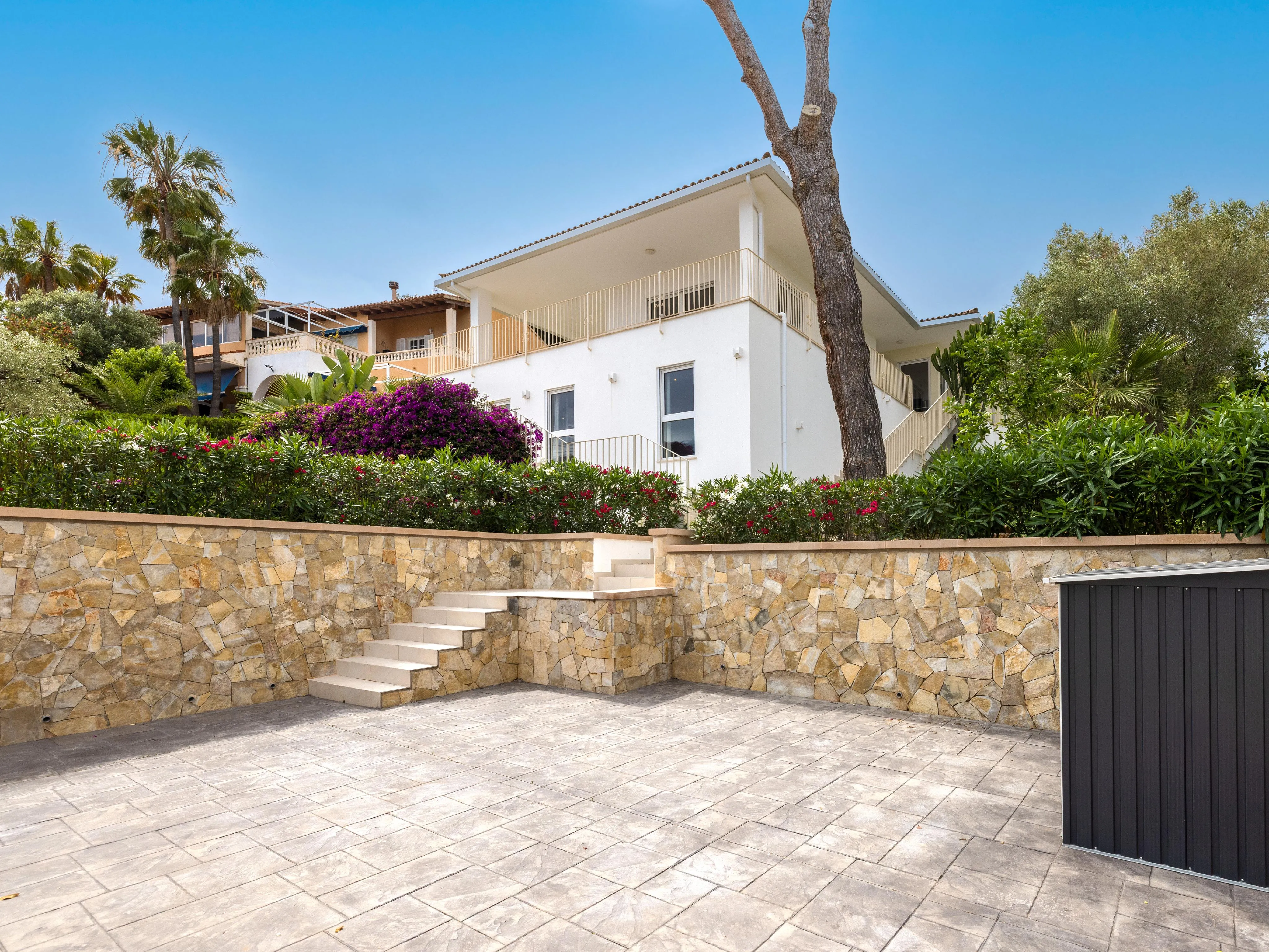 Nueva villa familiar en Palmanova-26