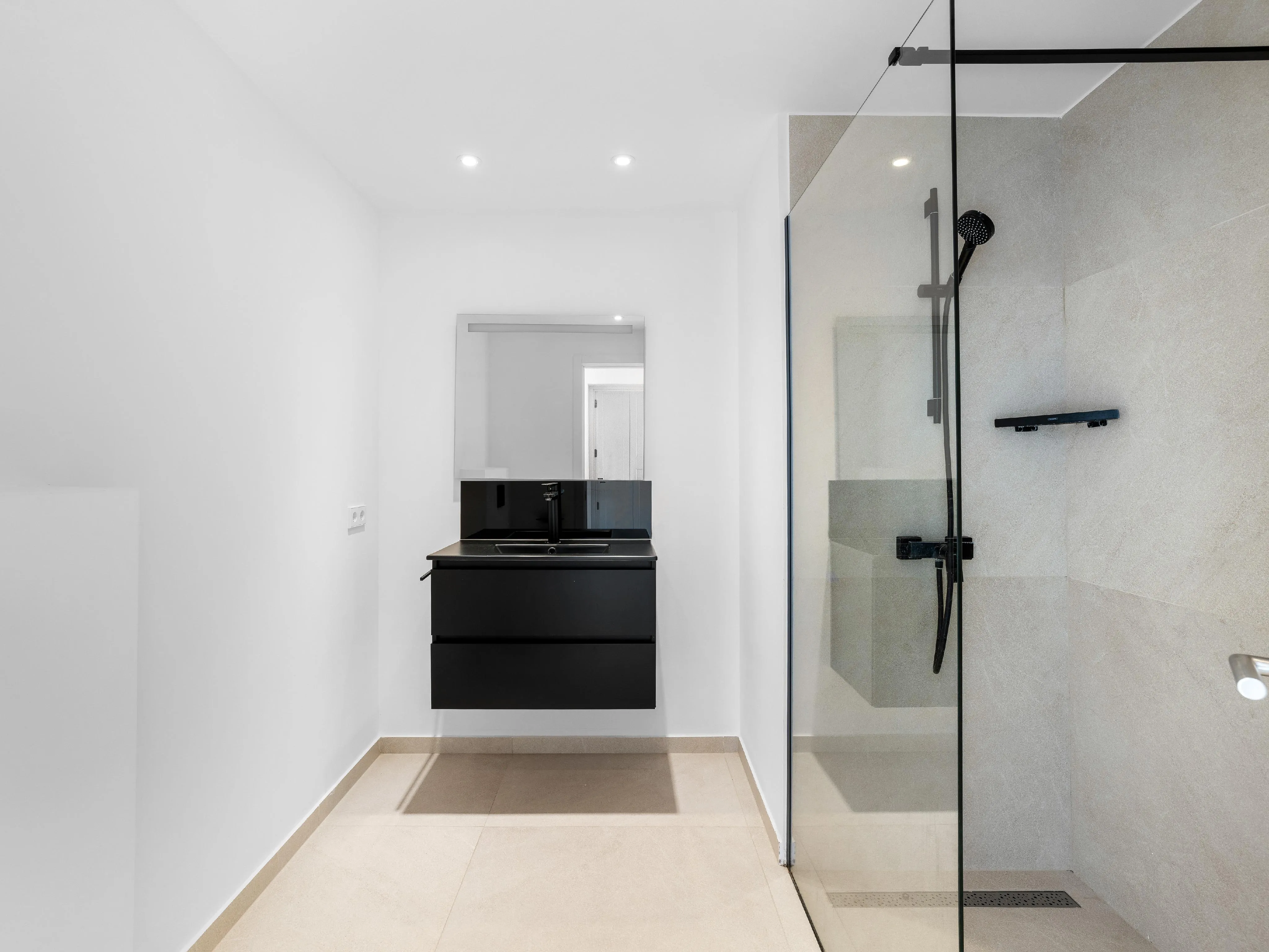 Nueva villa familiar en Palmanova-13