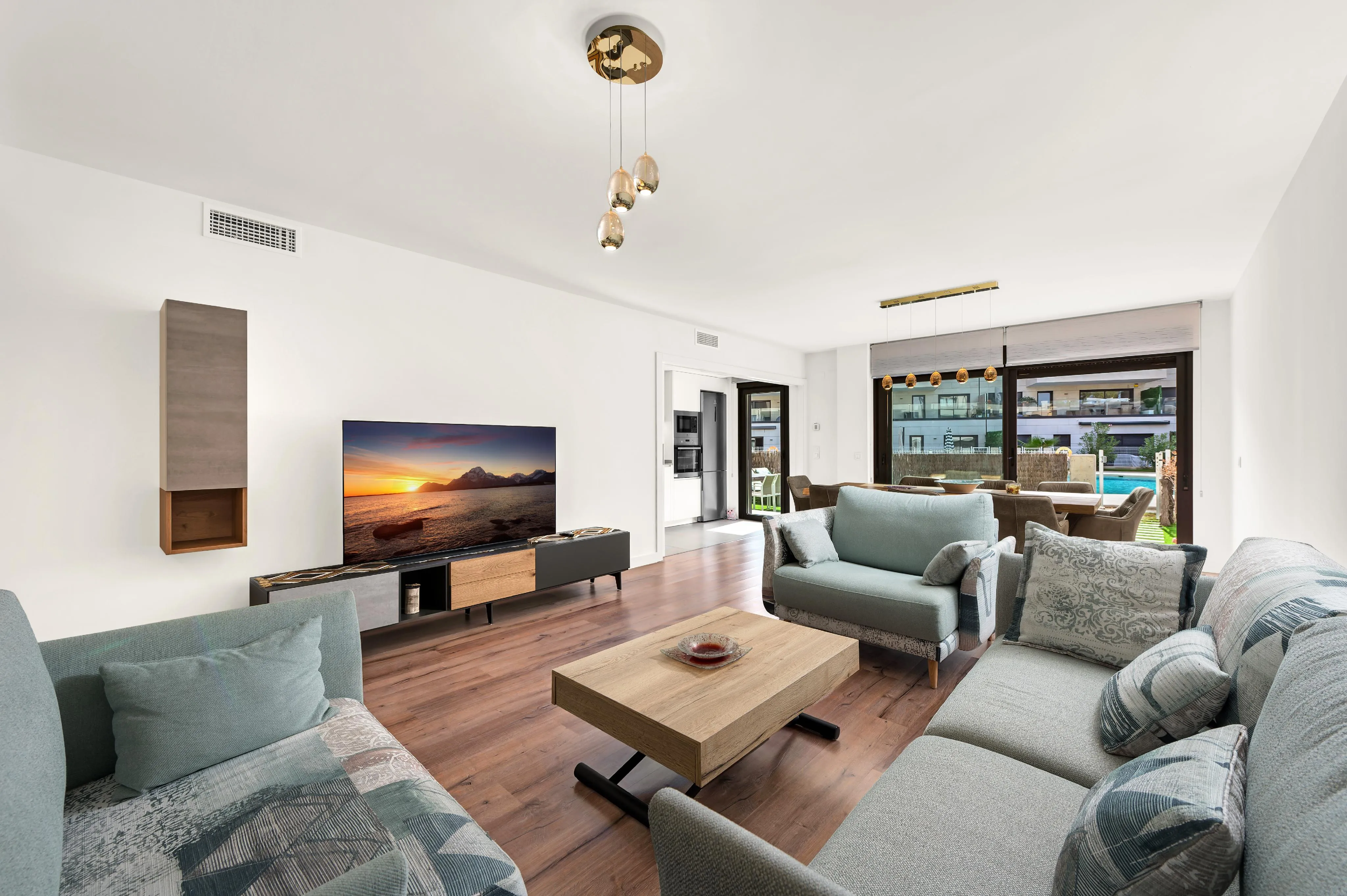 Luminoso apartamento de 3 dormitorios con jardín a pocos minutos de la playa-5