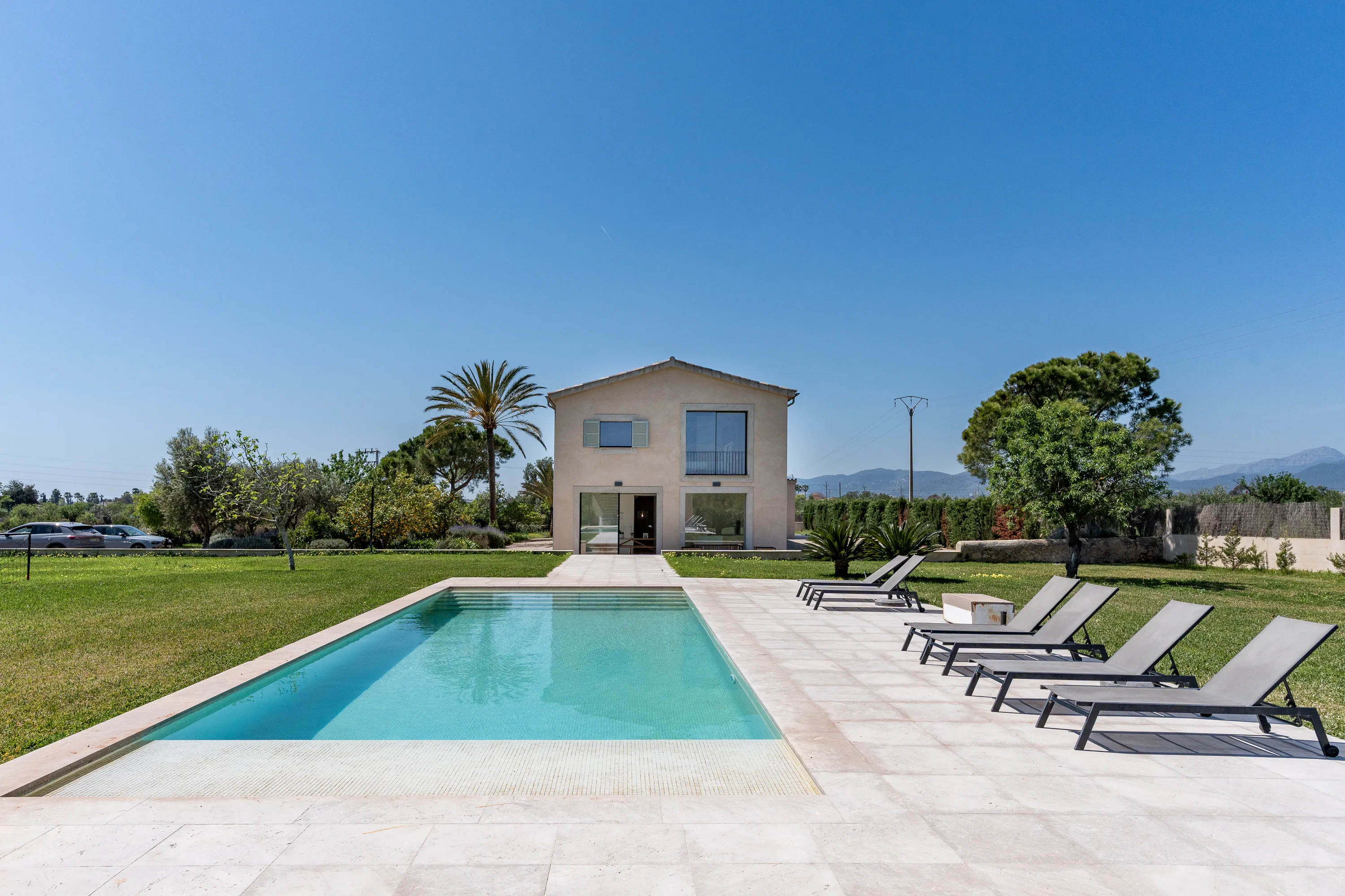 Beautiful Renovated Country House with Stables in Marratxi-1